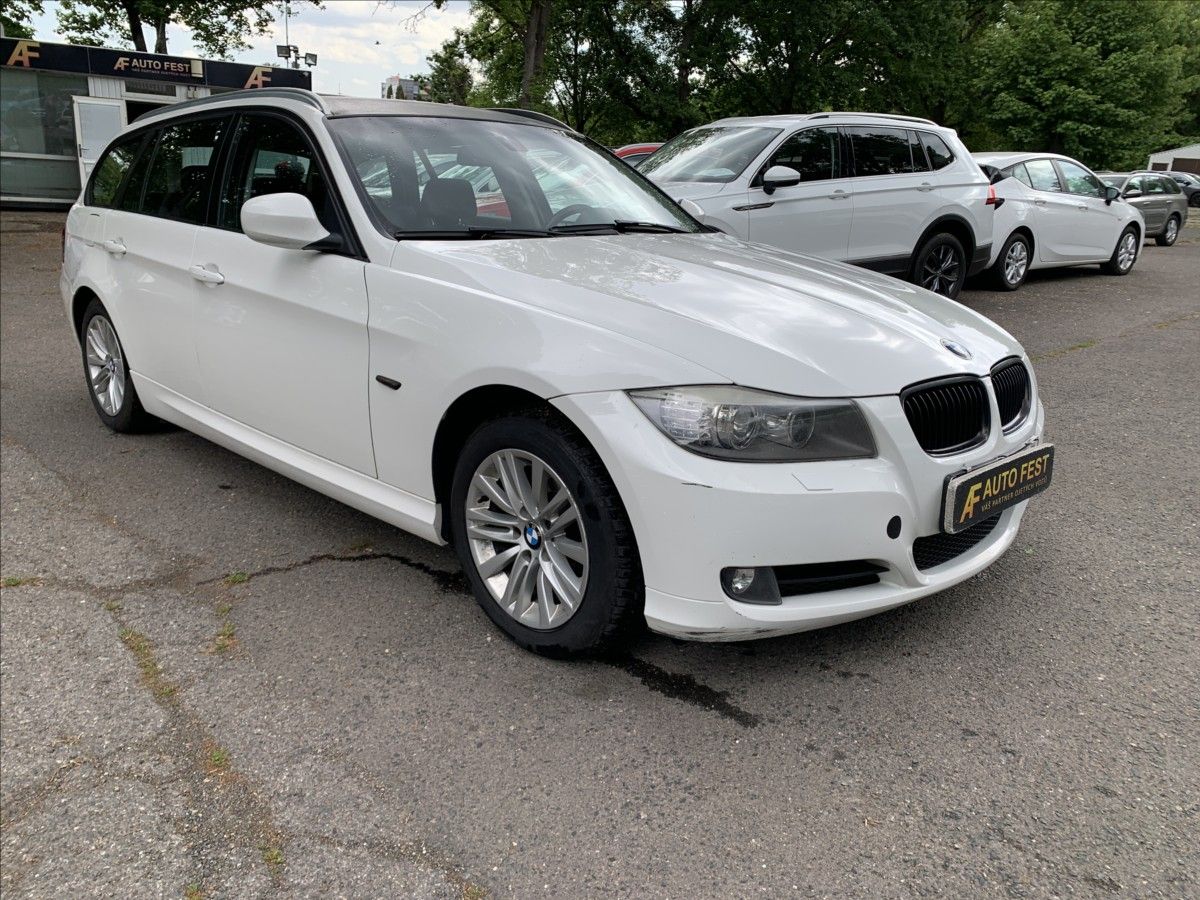 BMW Řada 3, 2,0 318D,ČR - fotka 3