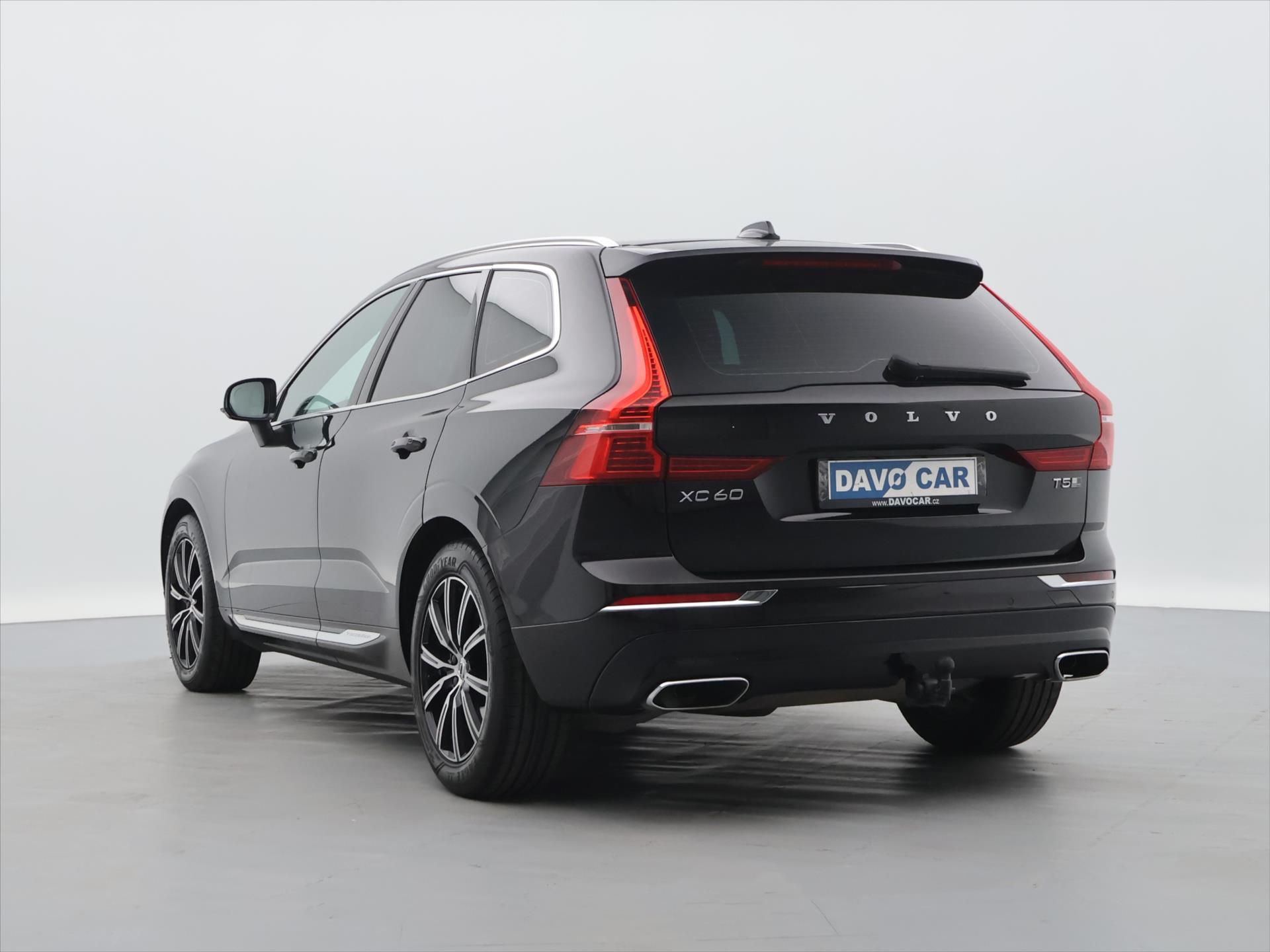 Volvo XC60, 2.0 T5 Drive-E AWD Inscription - fotka 5