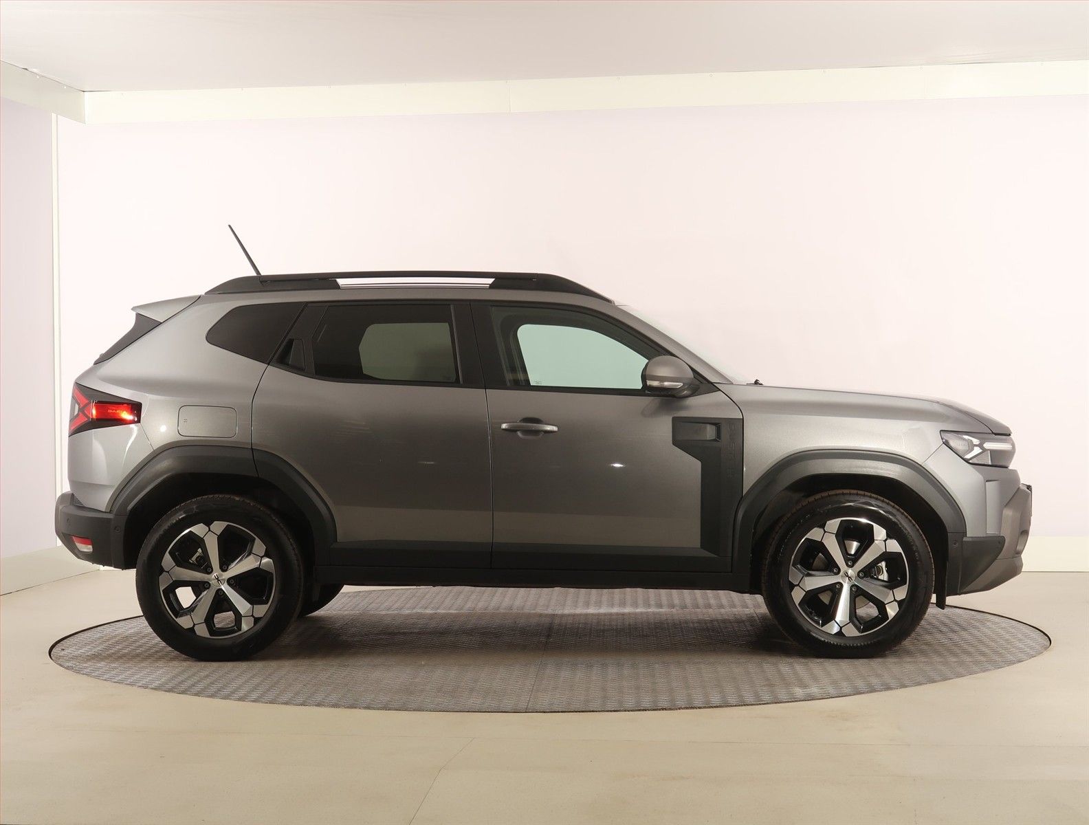 Dacia Duster, 1.6 Hybrid, Journey, Automat - fotka 6