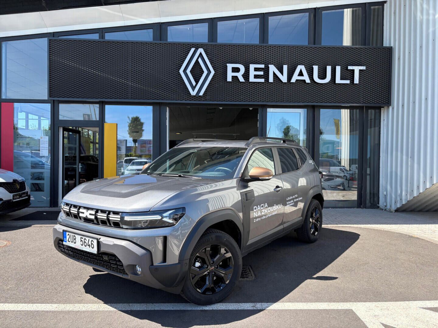 Dacia Duster, extreme hybrid-G 150 4x4 11