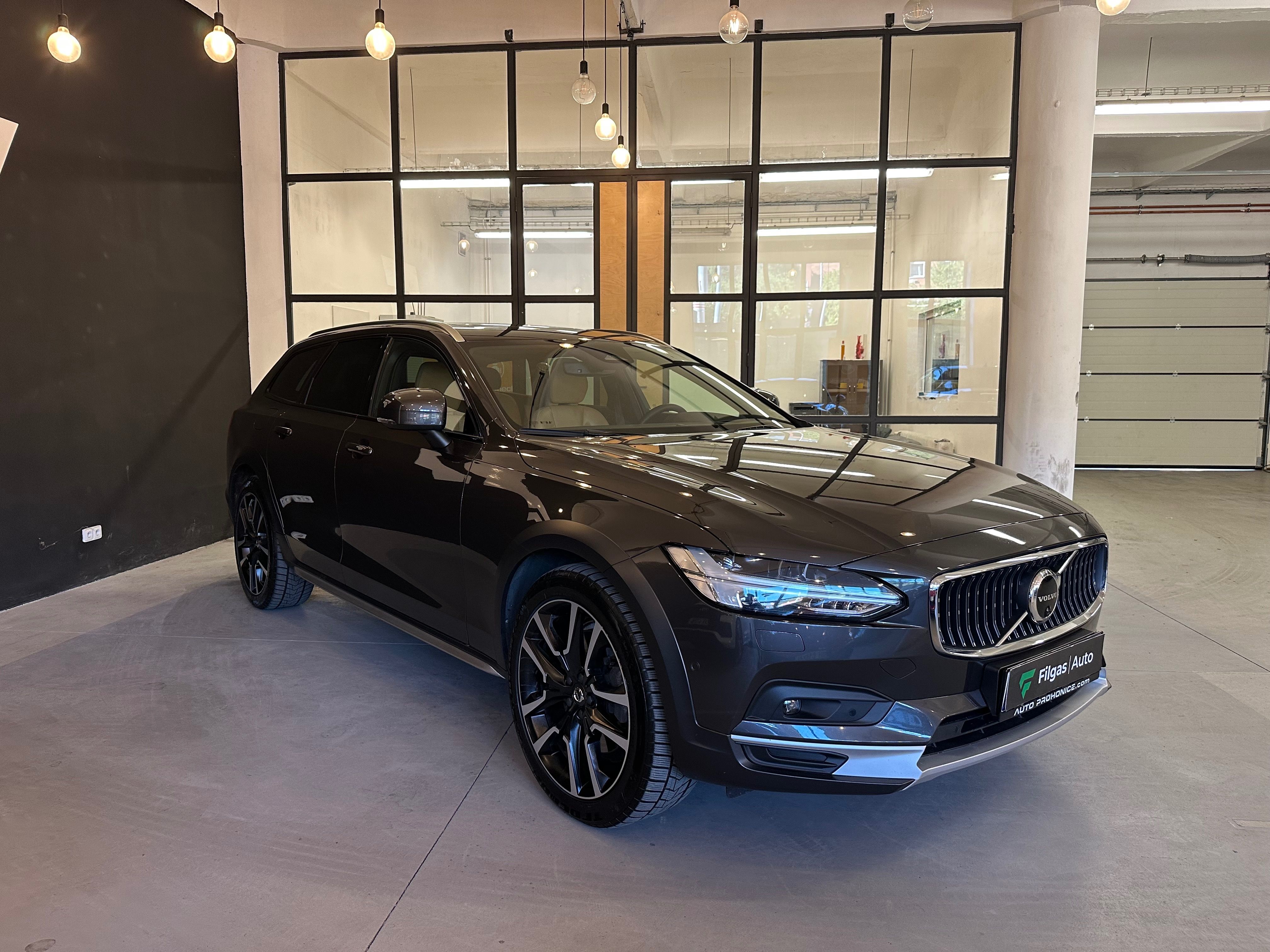 Volvo V90, B5 CROSS COUNTRY TOP VÝBAVA - fotka 3