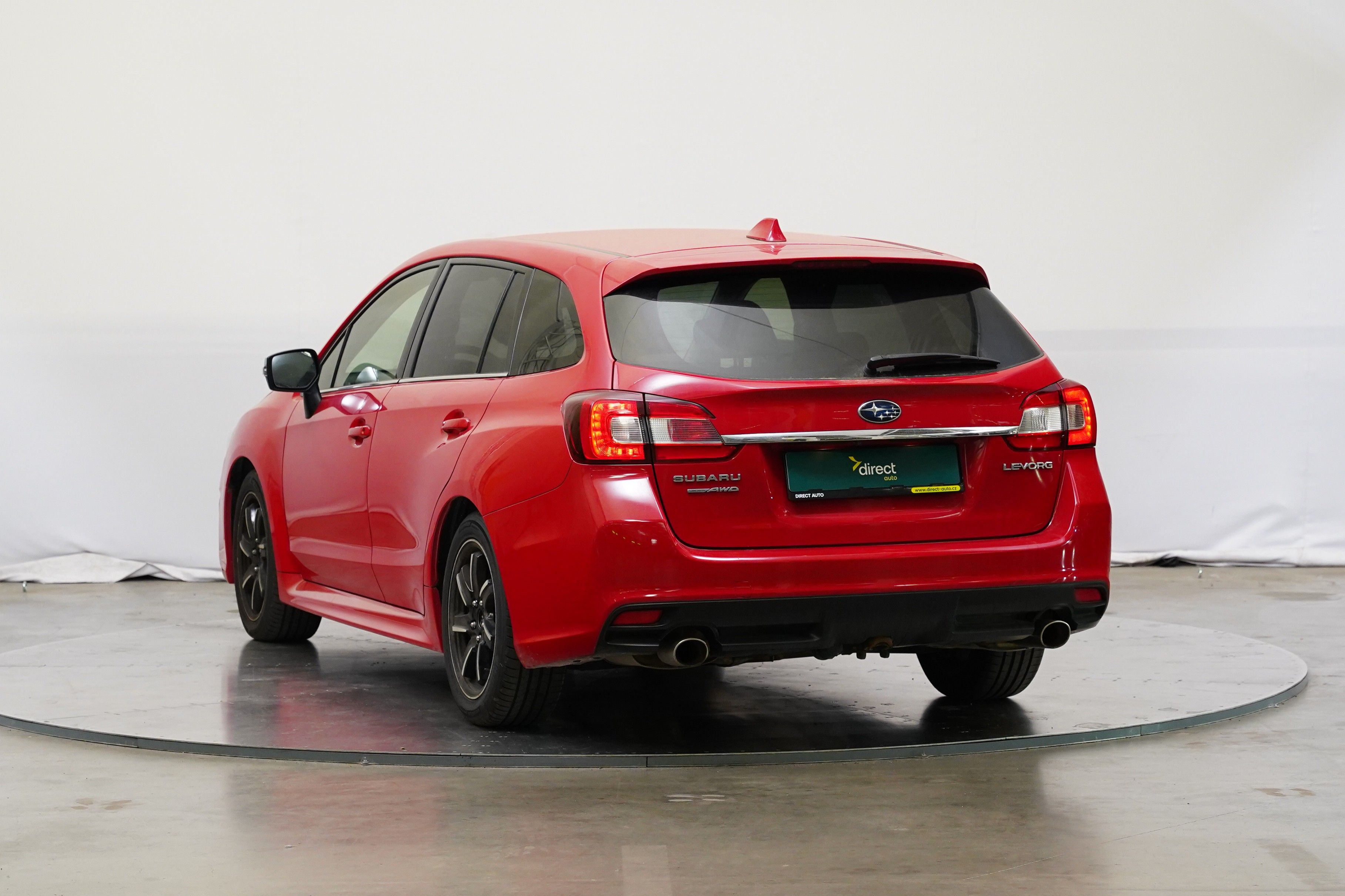 Subaru Levorg, 2.0 i CVT 110 kW 4x4 Active - fotka 4