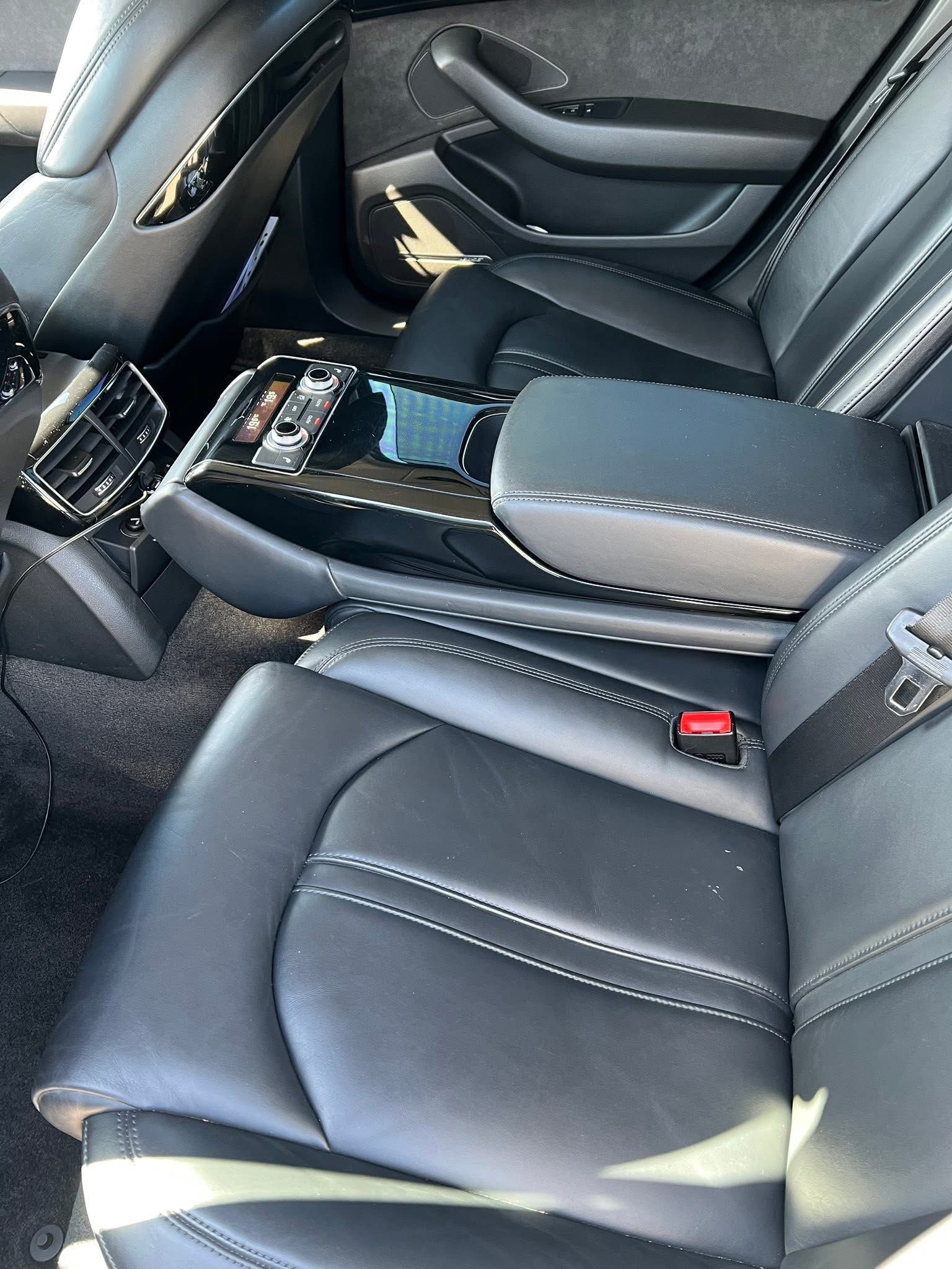 Audi A8 - fotka 5