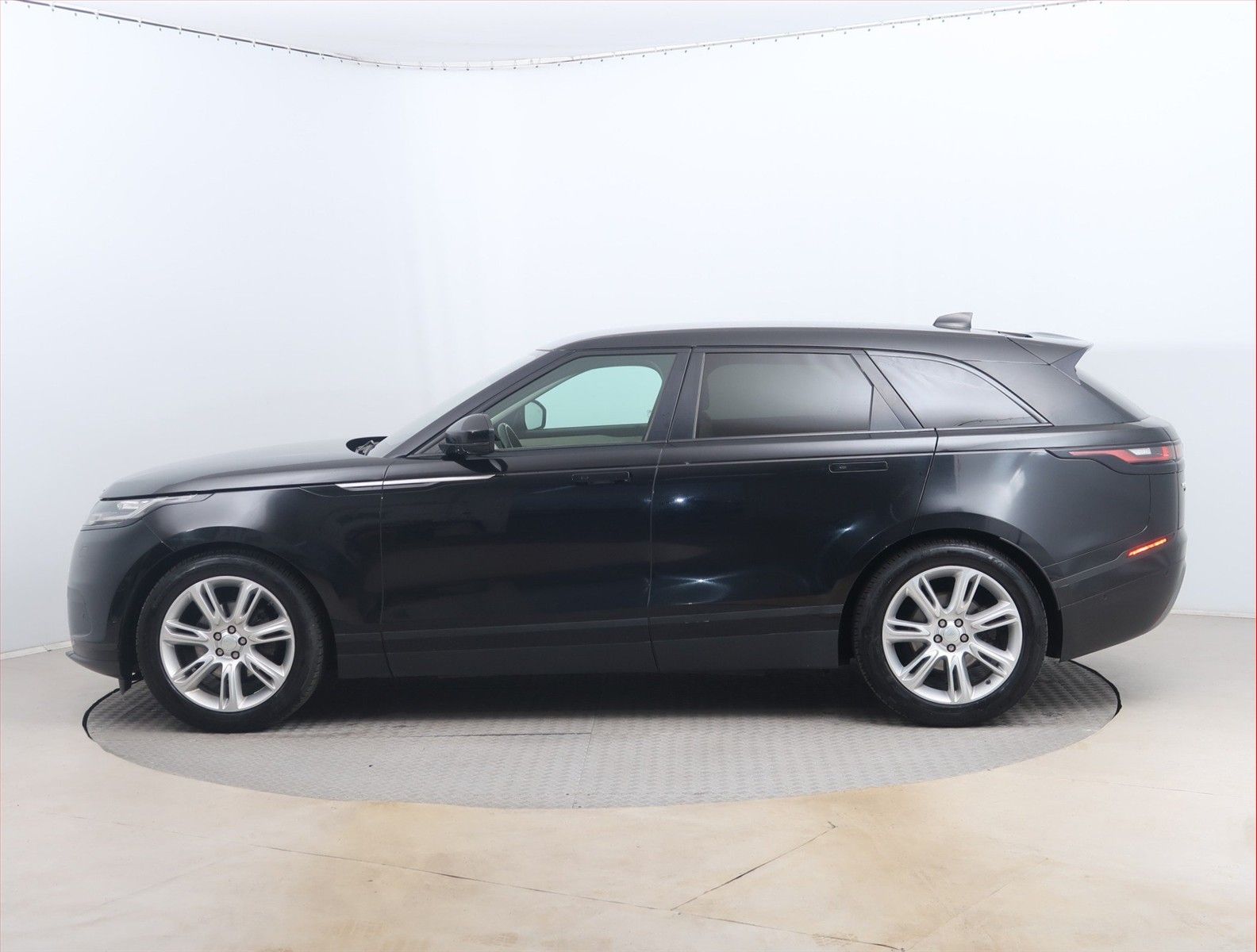 Land Rover Range Rover Velar, D240, 4X4, Automat - fotka 3