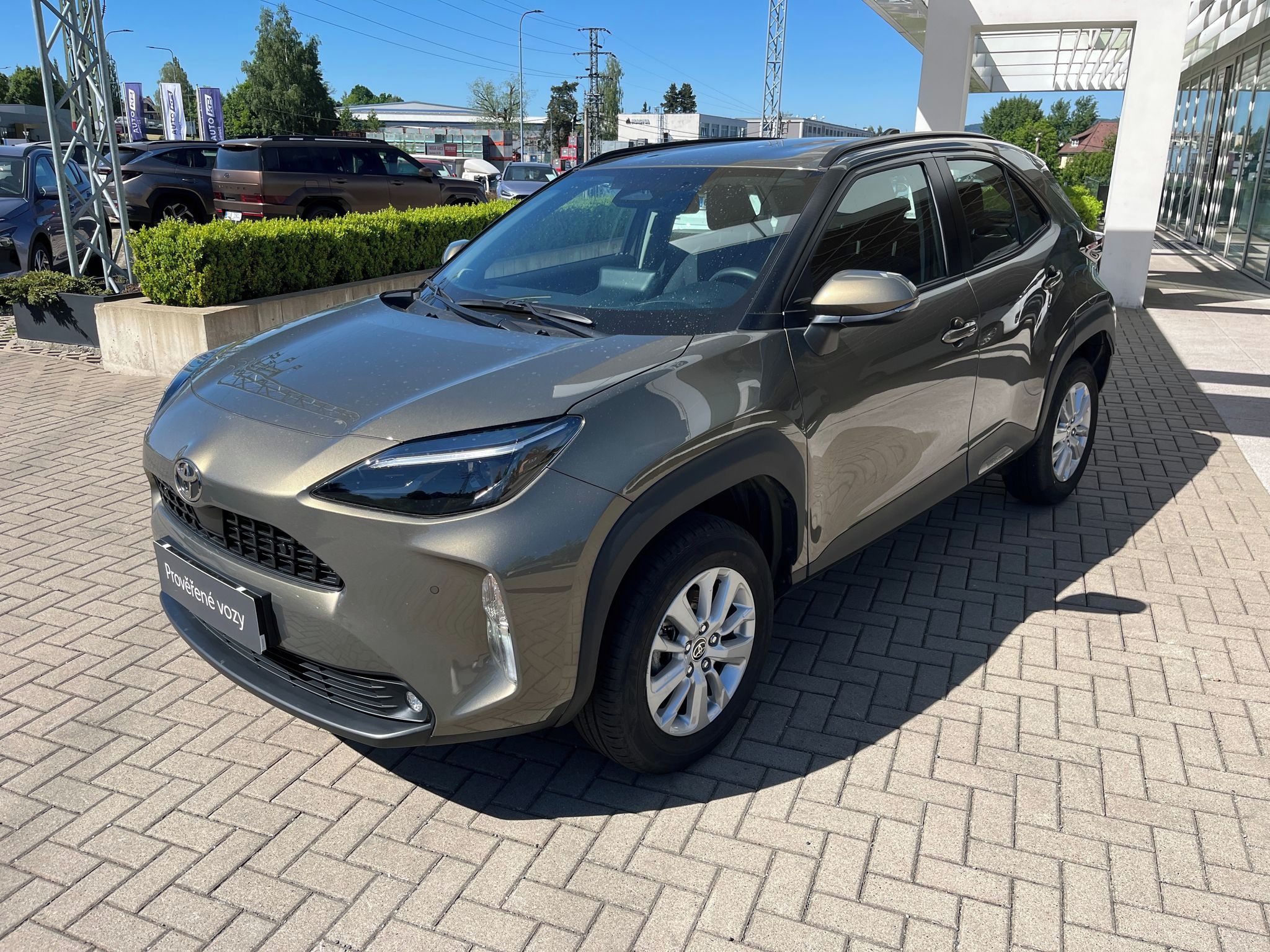 Toyota Yaris Cross, 1.5 Hybrid e-CVT Comfort - fotka 2