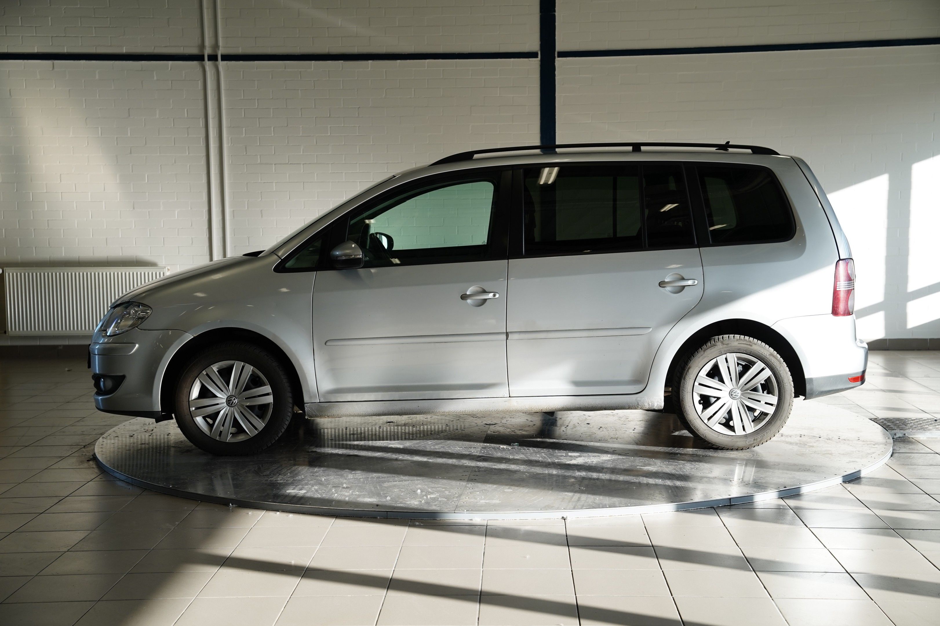 Volkswagen Touran, 1.9TDI 77kW Trend - fotka 3