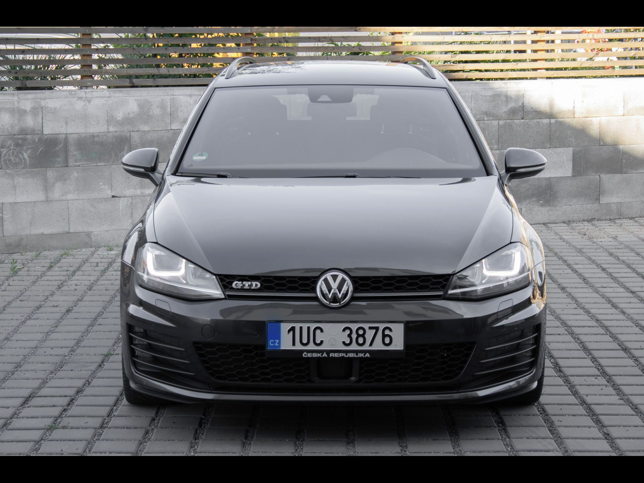 Volkswagen Golf - fotka 2