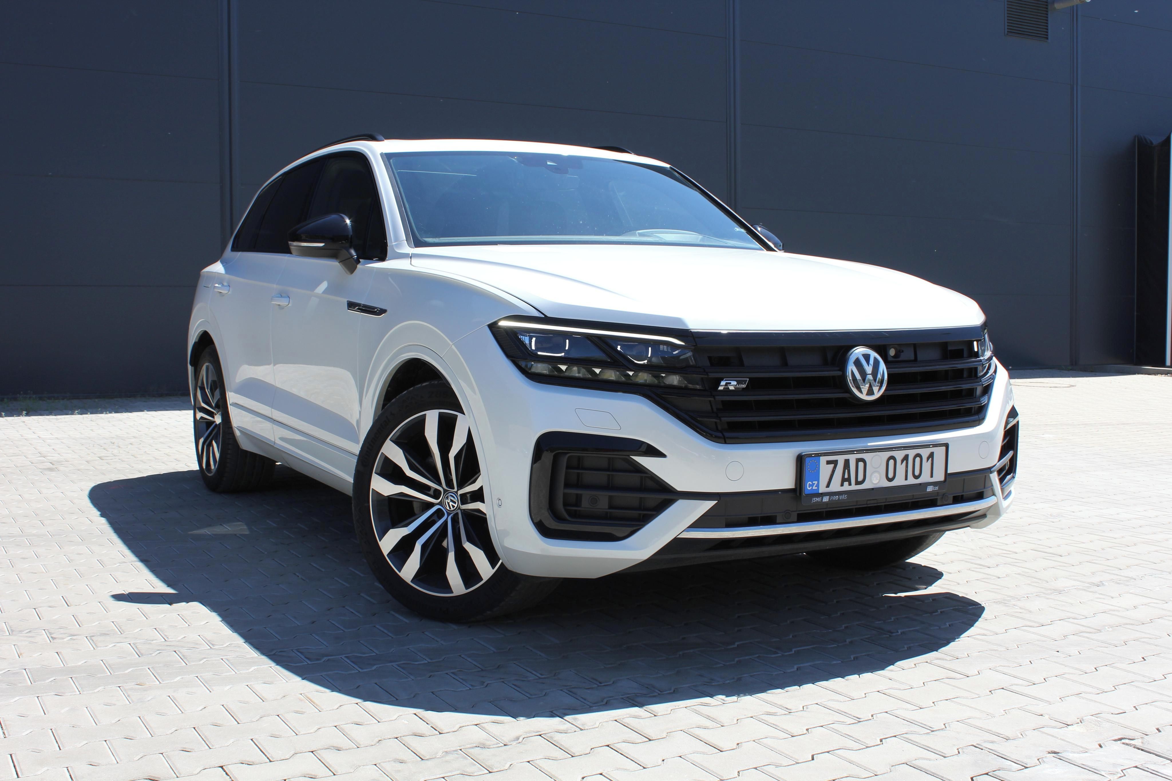 Volkswagen Touareg, servisovano prvni majitel - fotka 3