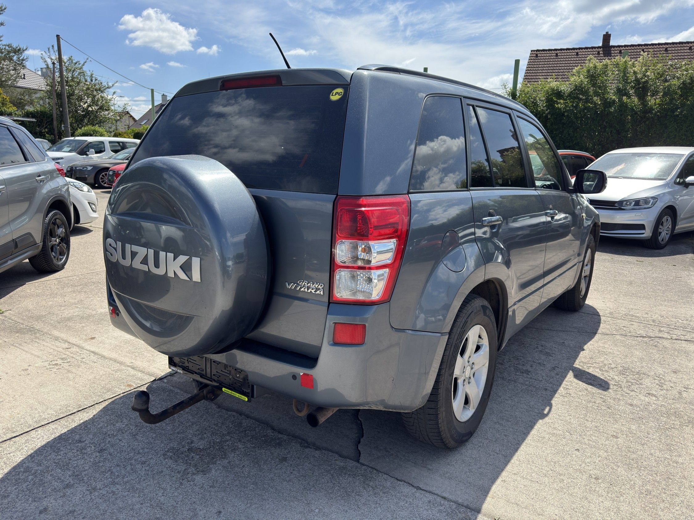 Suzuki Grand Vitara, 2.0i + LPG 103 kW - fotka 2