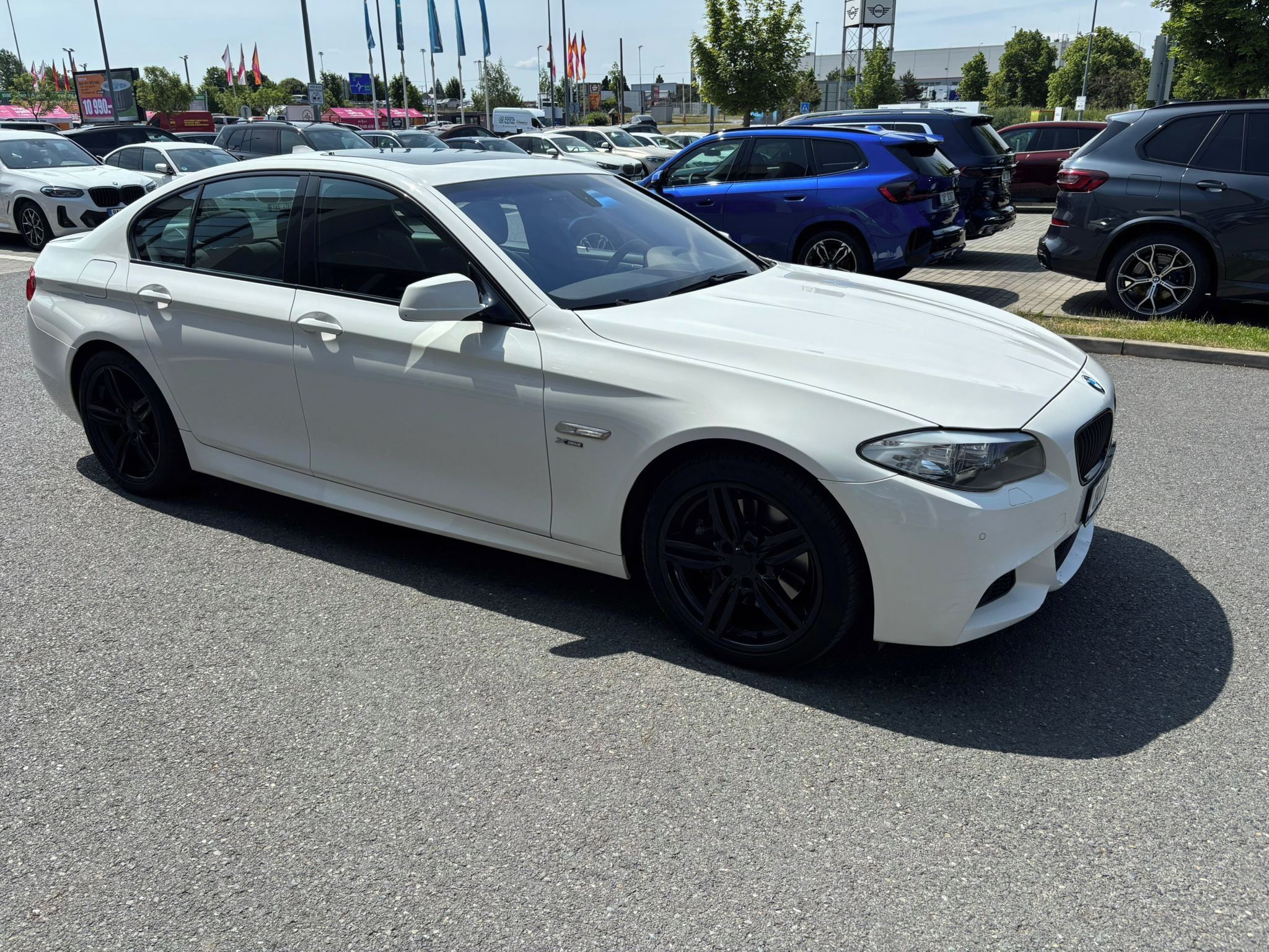 BMW Řada 5, 535d xDrive, M-packet, 230kw - fotka 3