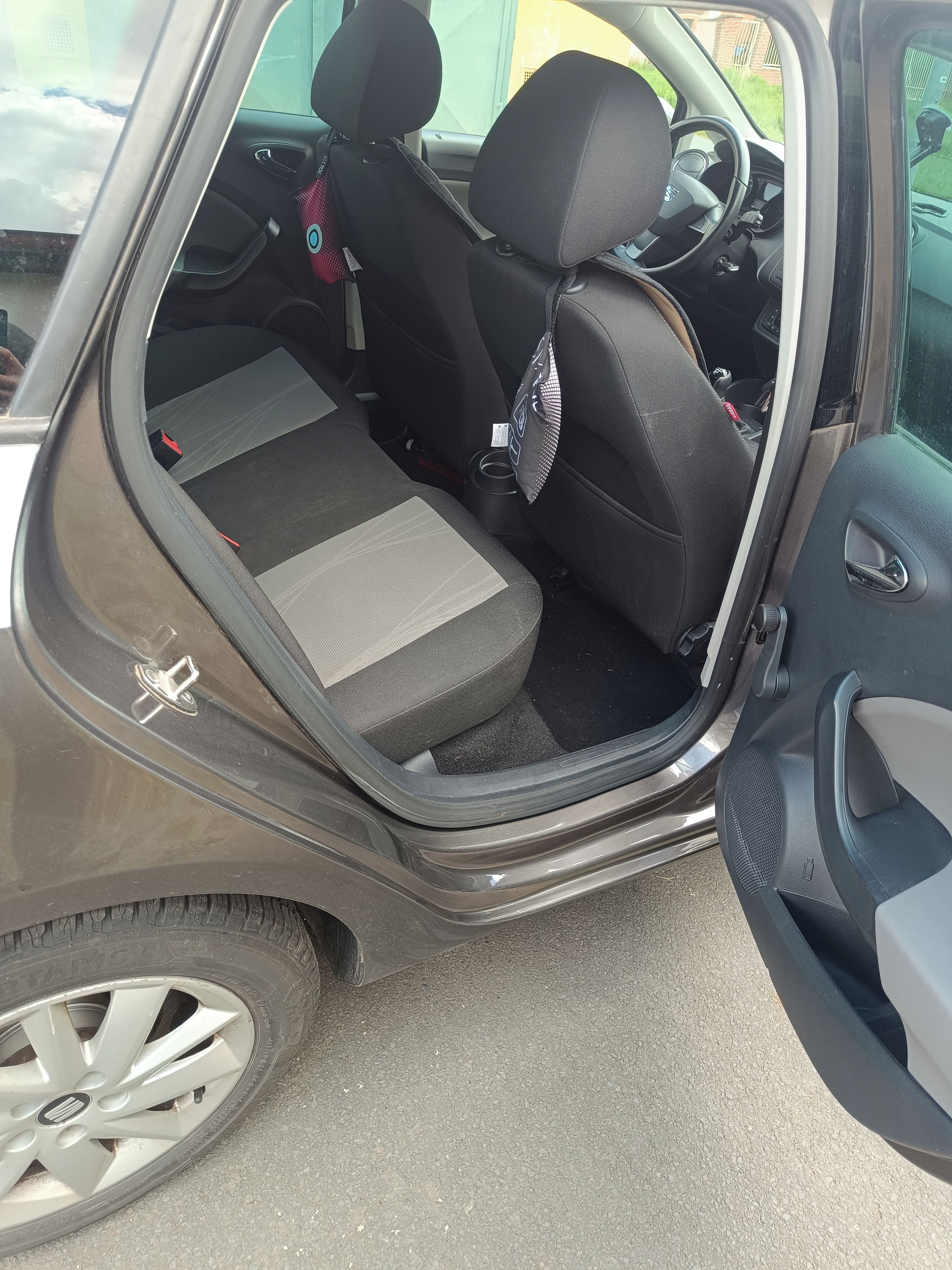 Seat Ibiza, 1.2 TSI 77 KW - fotka 6