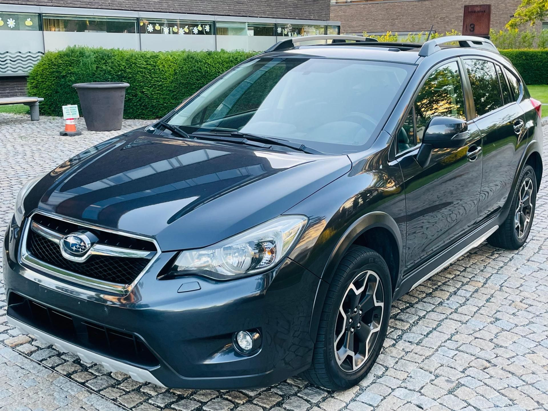 Subaru XV, 2.0i 4x4 AUT 1MAJITEL SERVISKA - fotka 3