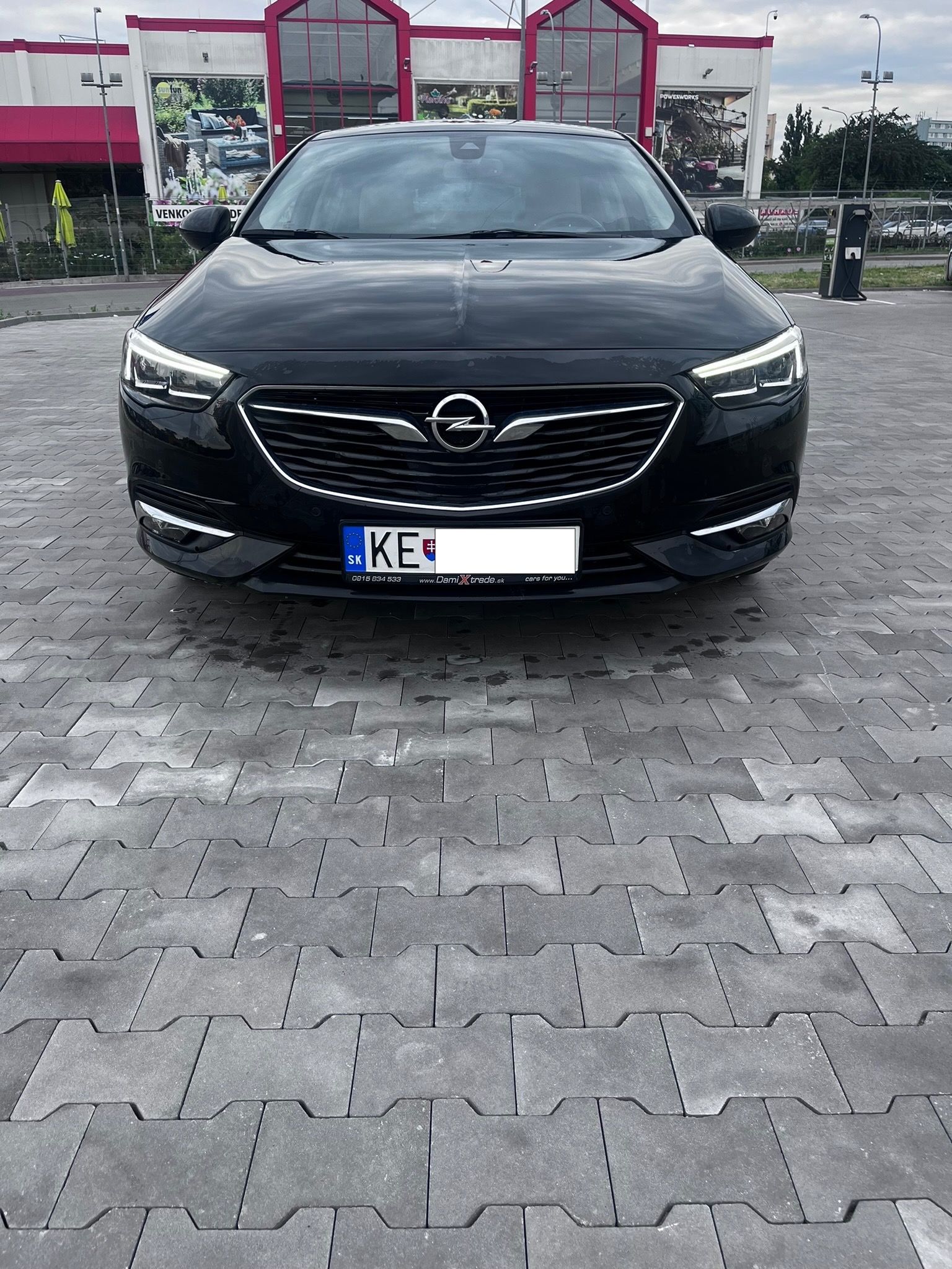 Opel Insignia, B - 2.0 CDTI, Inovation, 4x4 - fotka 3