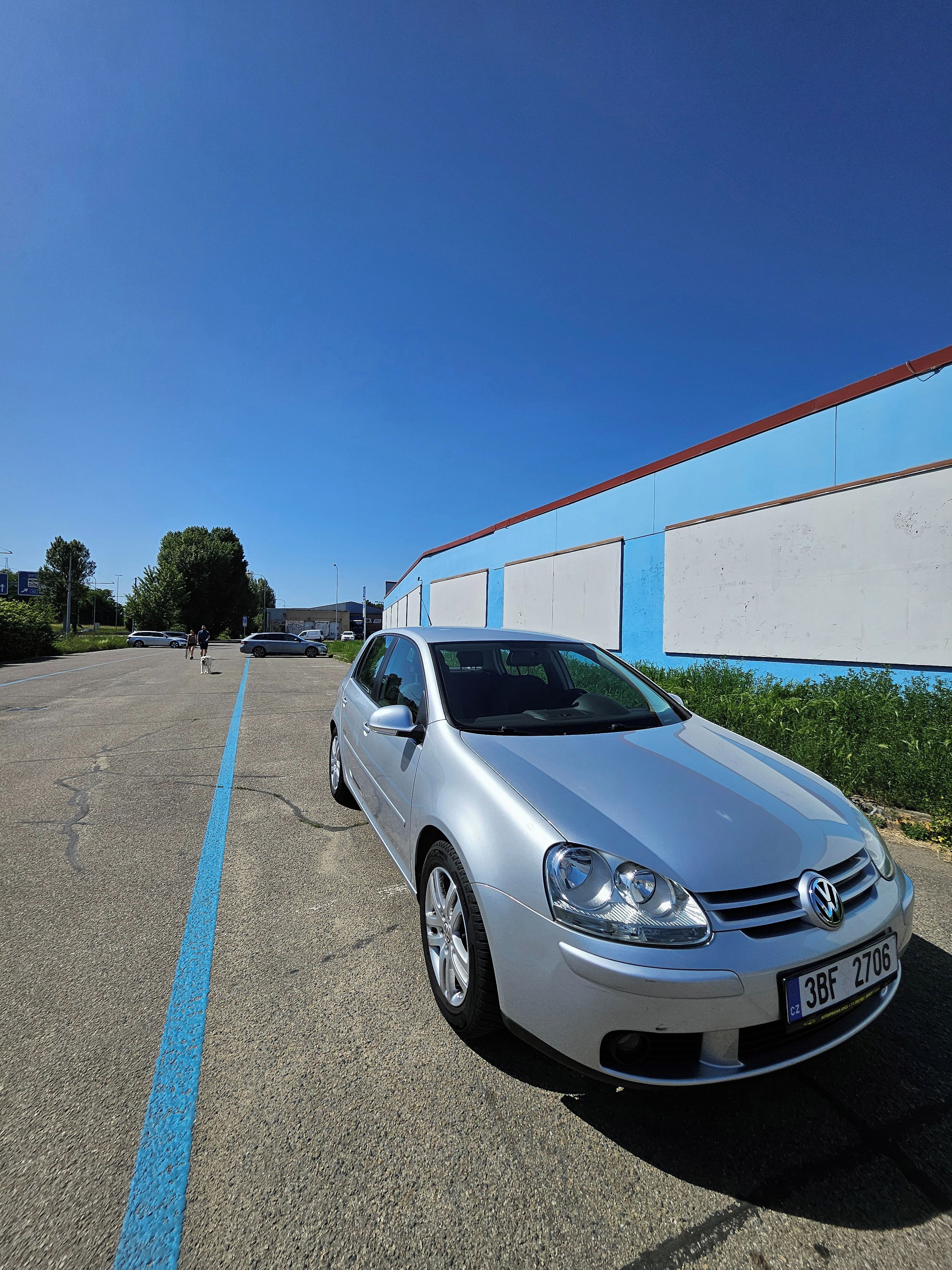 Volkswagen Golf, 1.6 MPI + LPG, nová STK - fotka 5