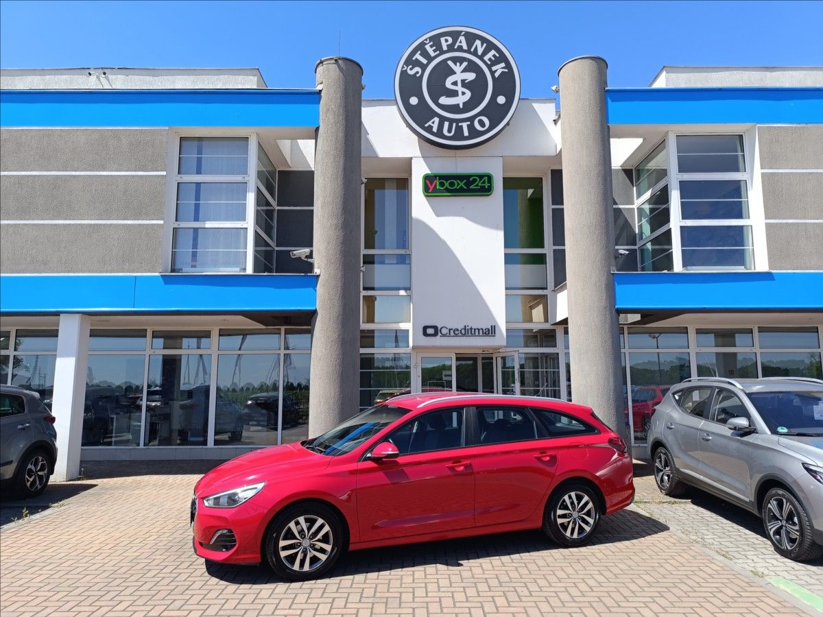 Hyundai i30, 1,0 TGDi Trikolor