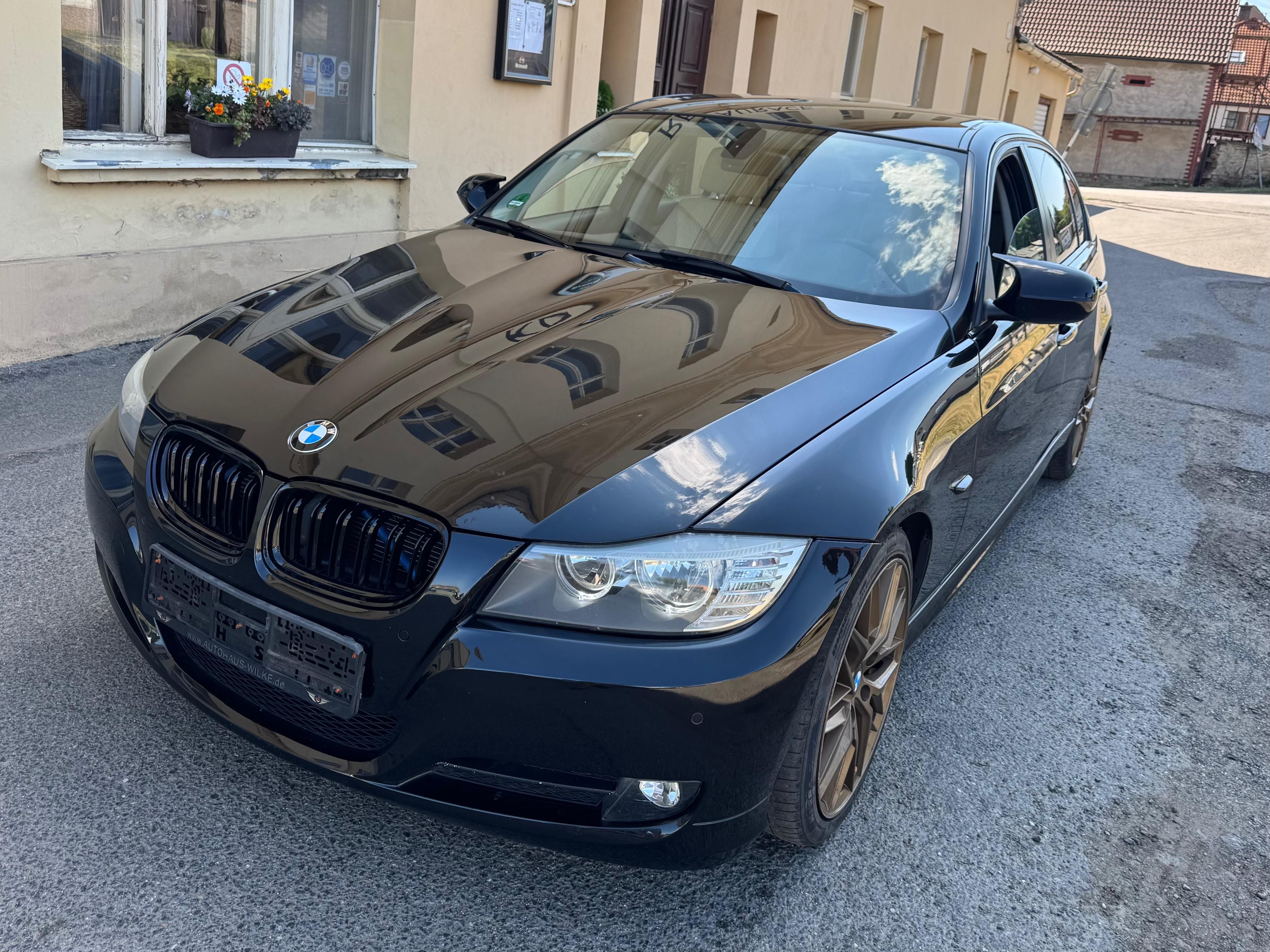 BMW Řada 3, e90 320i 105kW Facelift. - fotka 6