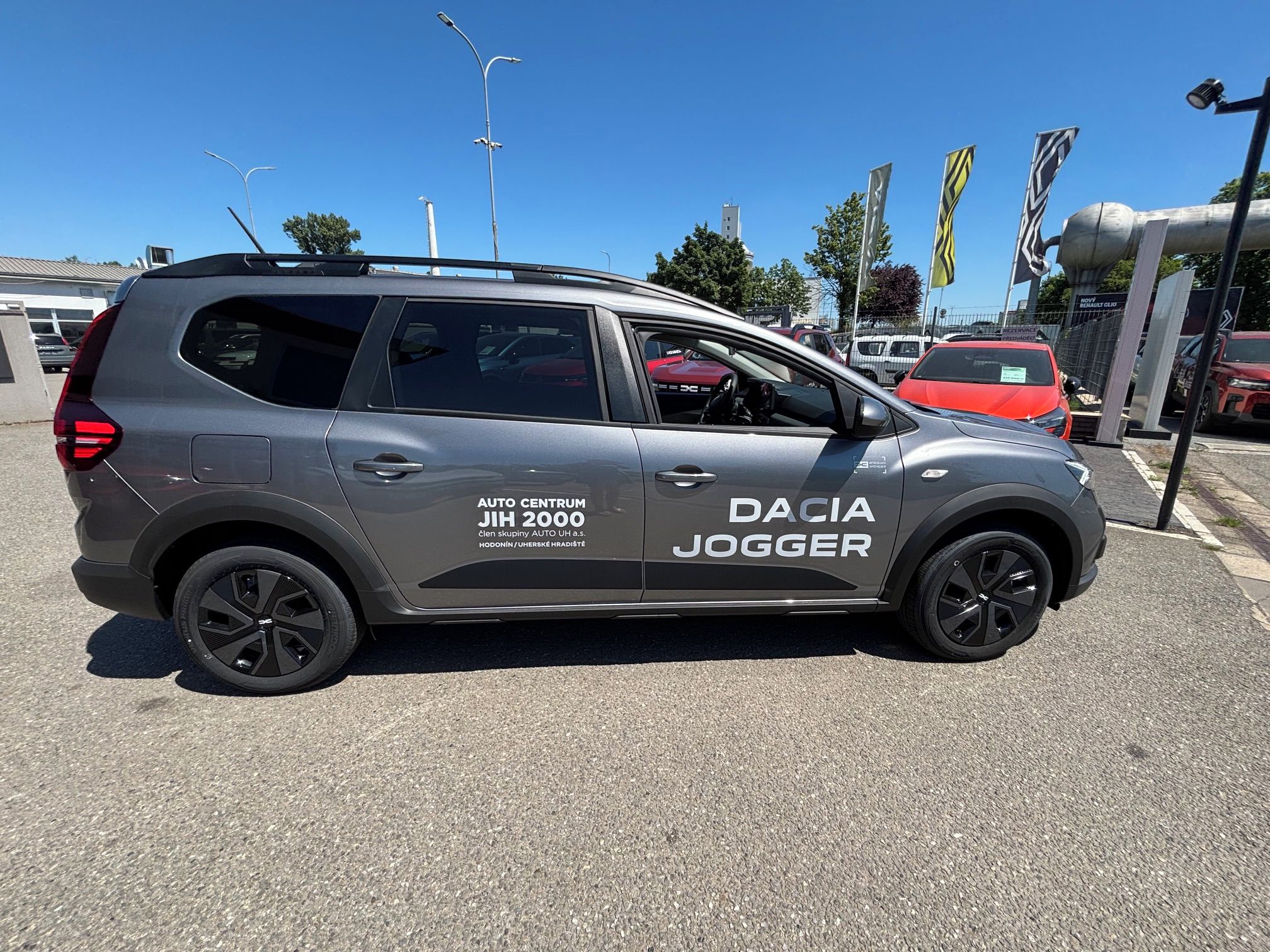 Dacia Jogger, Expression Eco-G 100 7 míst - fotka 6