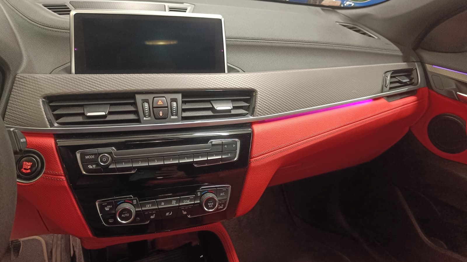 BMW X2, xDrive20d M Sport, 4x4 - fotka 4