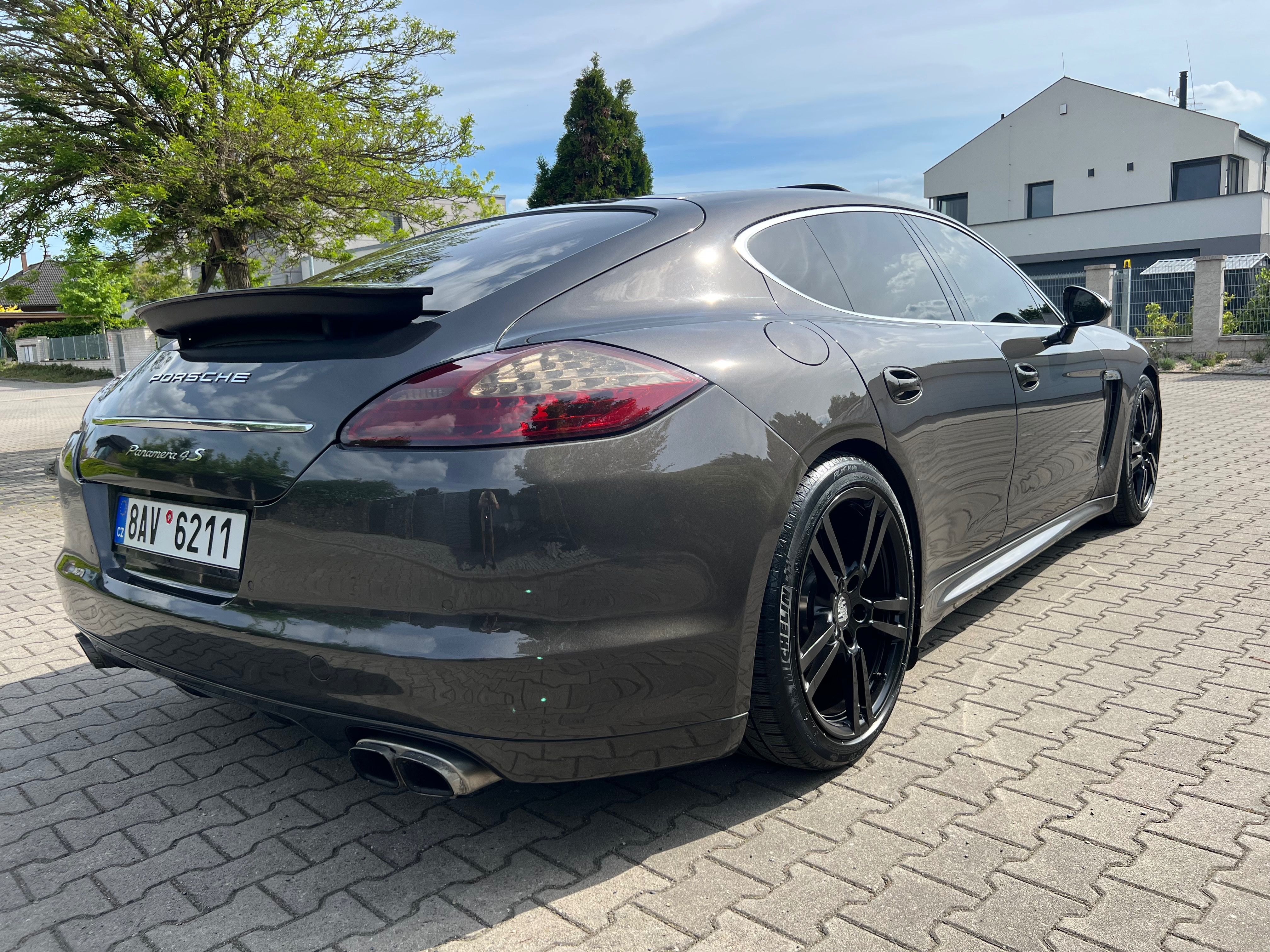 Porsche Panamera, Porsche Panamera 4s PDK 4,8 V8 - fotka 5