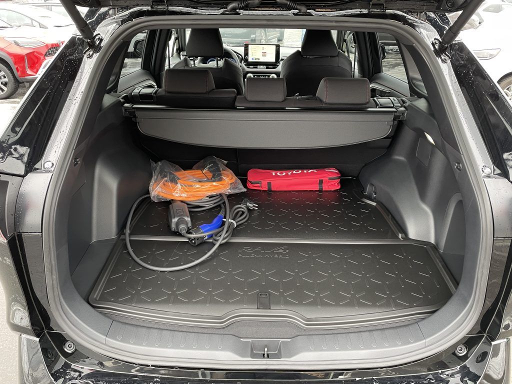 Toyota Rav4, 2.5 Plug-in Hybrid ODBĚR 10/26 - fotka 6