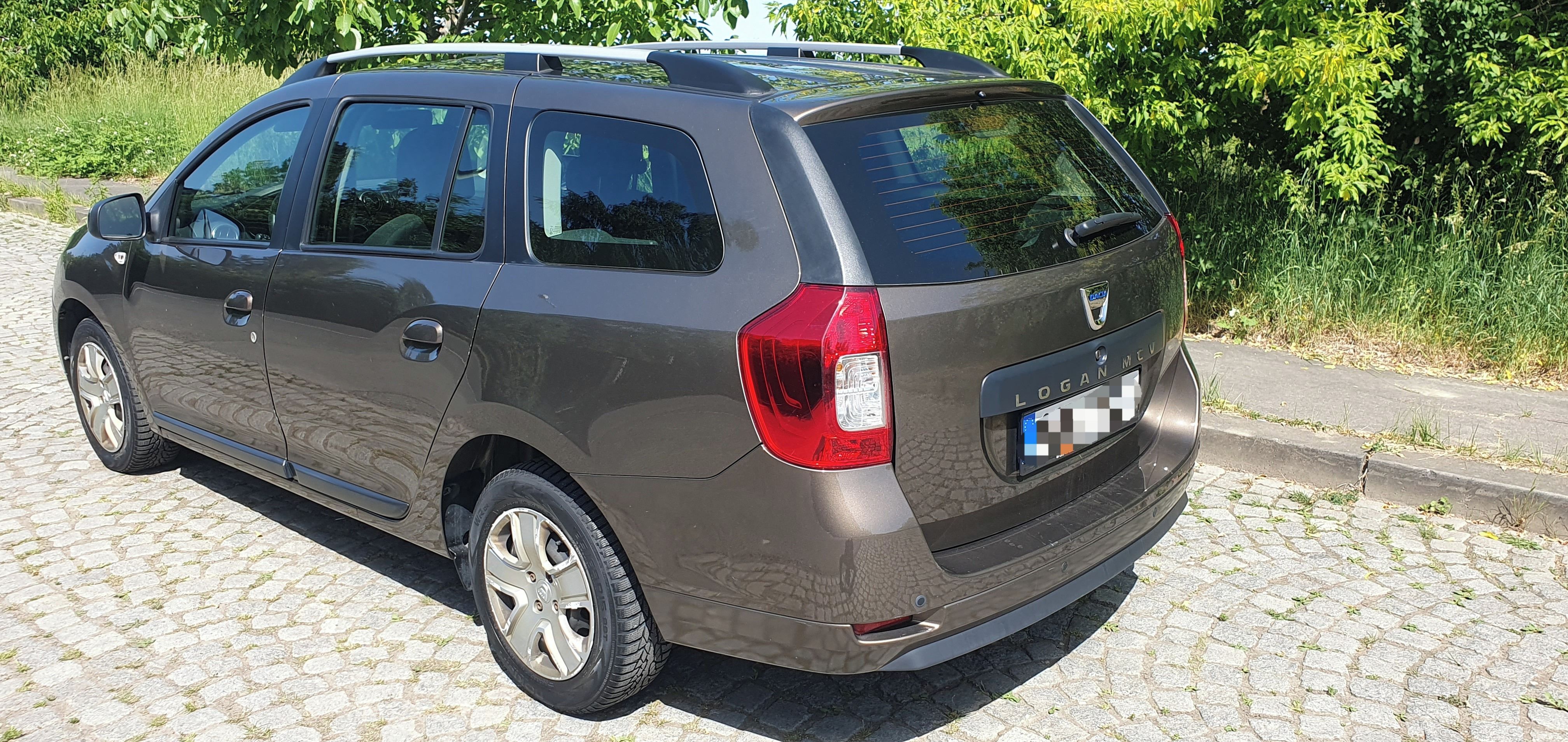 Dacia Logan, 1.0Sce MCV Arctica,ČR,1.maj,AC - fotka 3