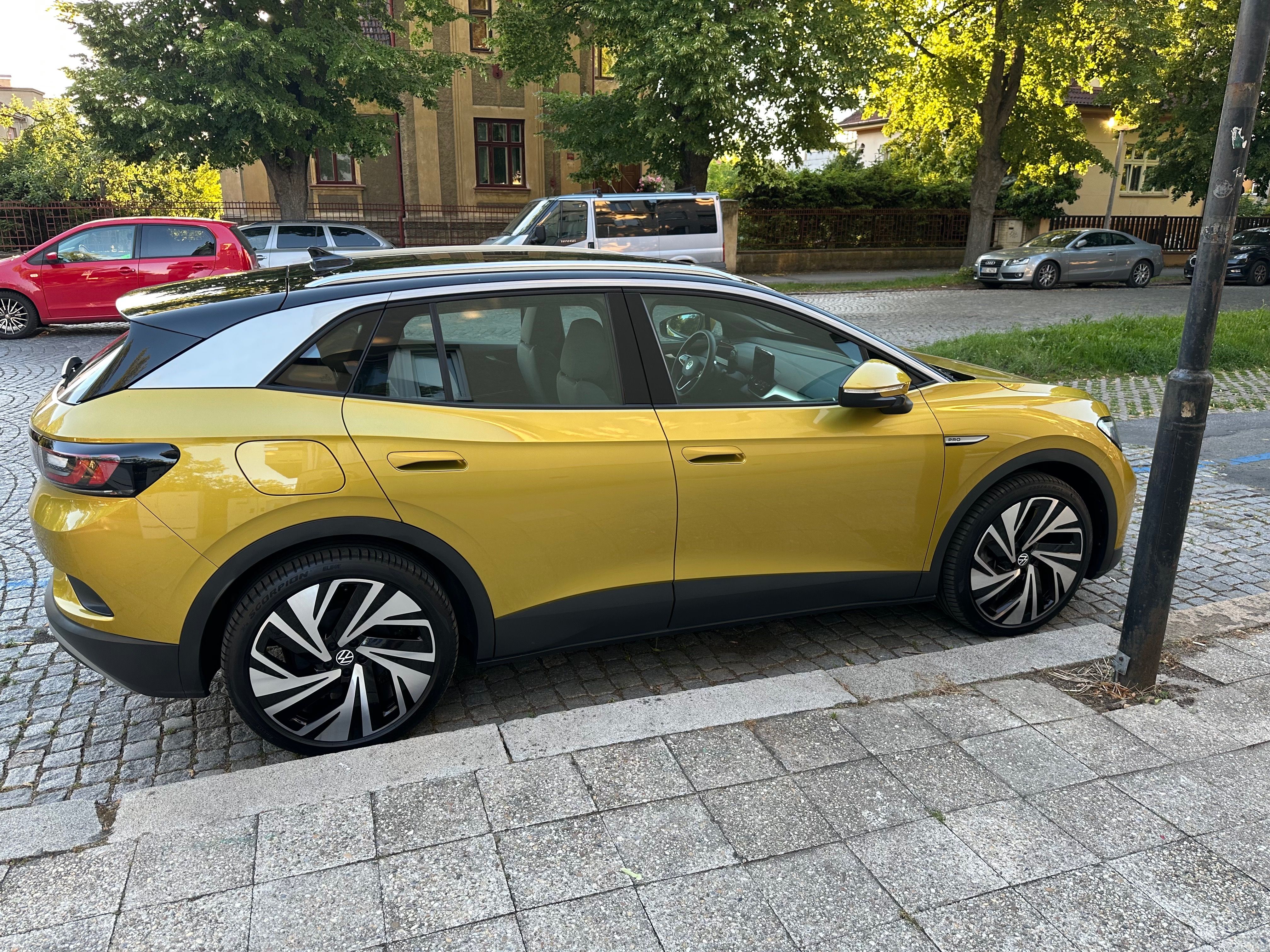 Volkswagen ID.4 - fotka 6