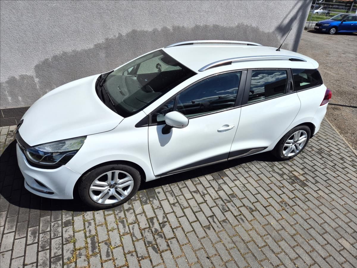 Renault Clio, 1,2 i GrandTour Klima Výhřev - fotka 2