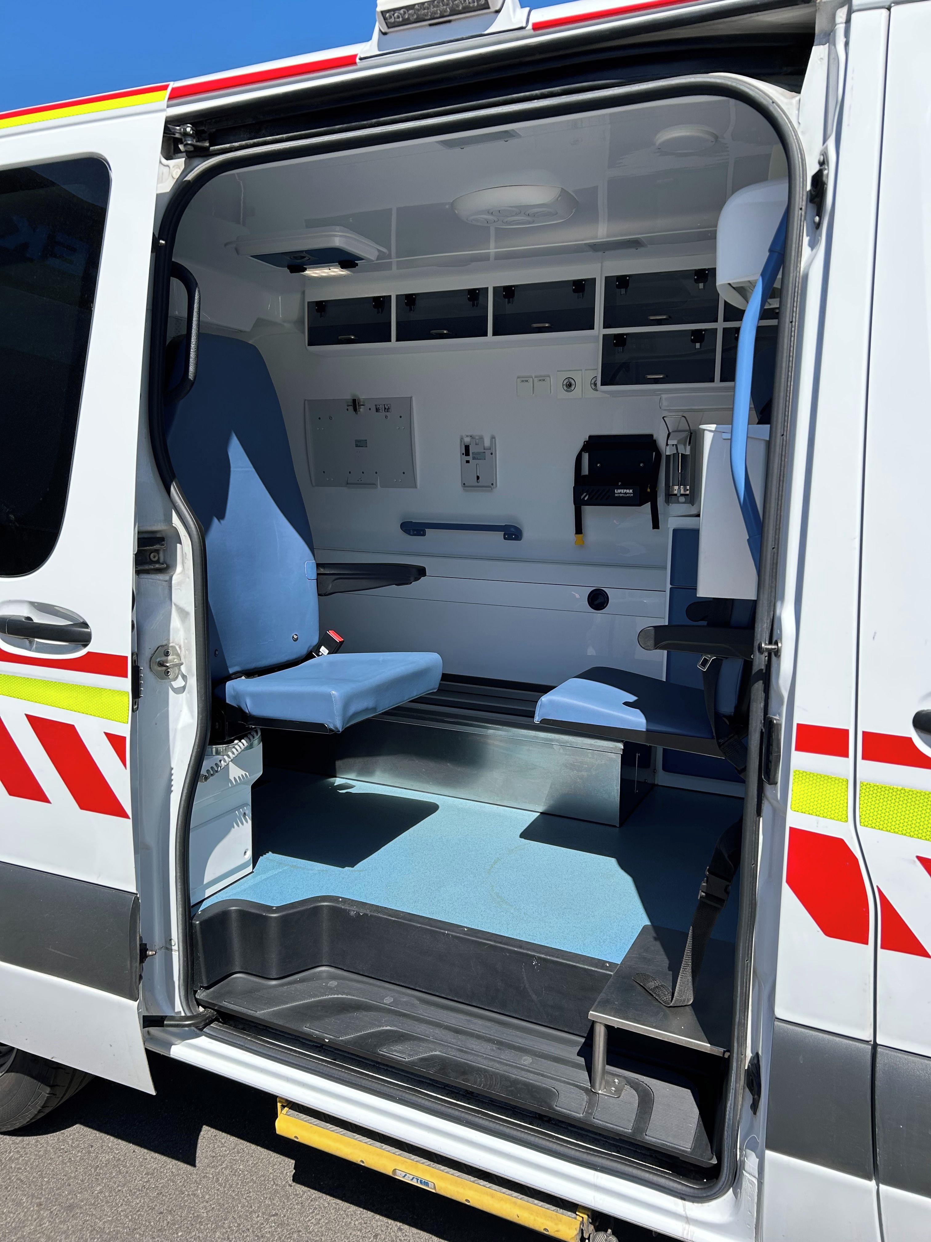 Mercedes-Benz Sprinter, 2.0 CDI Sanitní vůz - automat - fotka 6