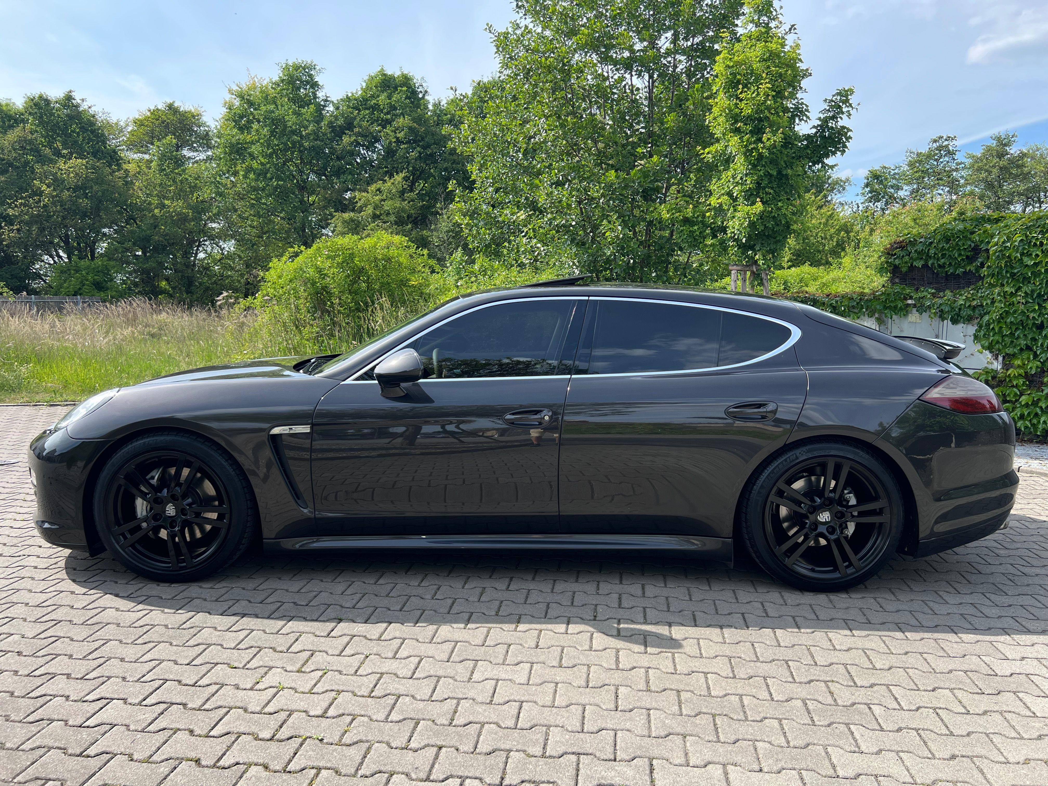 Porsche Panamera, Porsche Panamera 4s PDK 4,8 V8 - fotka 3