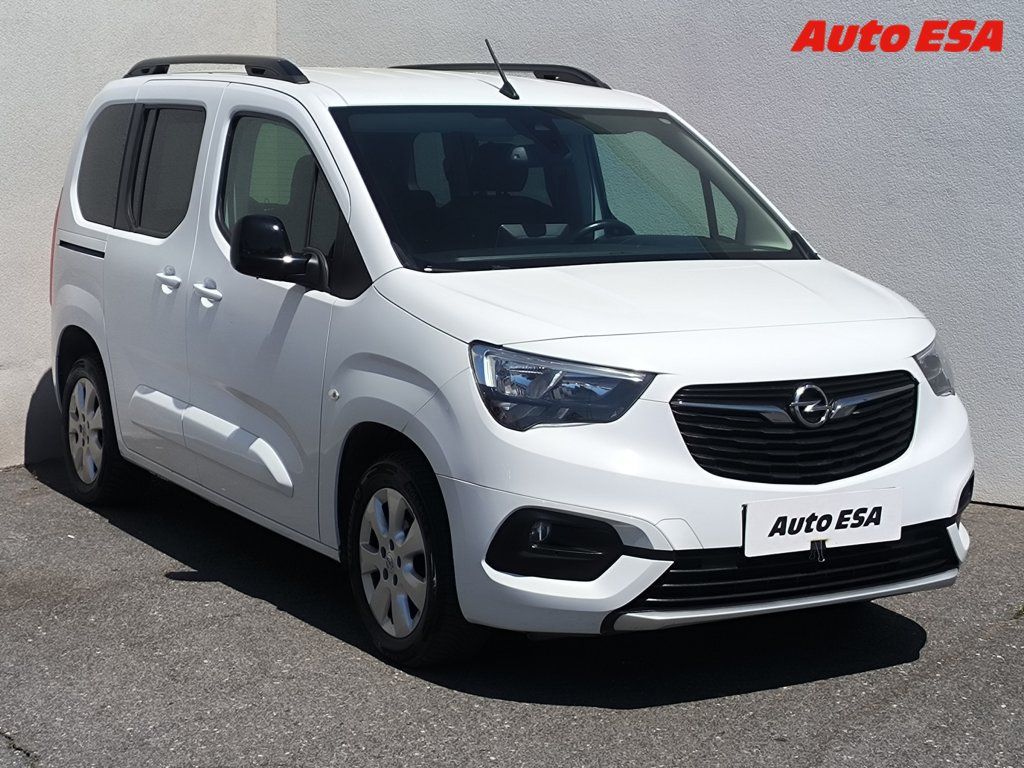Opel Combo, 1.5CDTi,1.maj,ČR,Elegance
