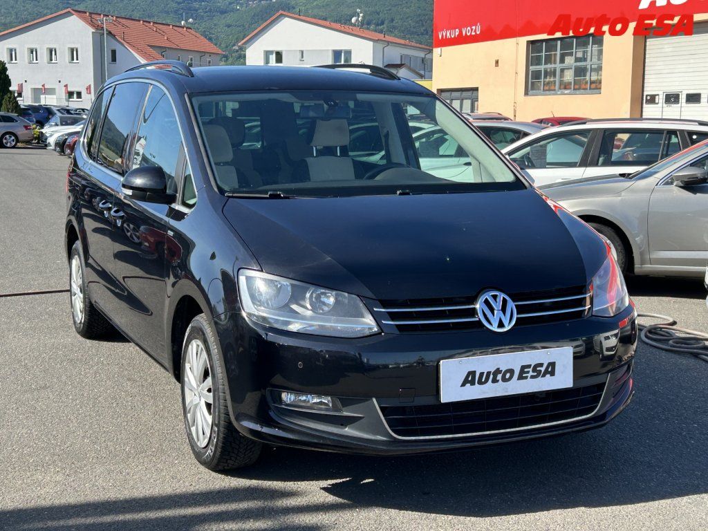 Volkswagen Sharan, 2.0 TDi,Match,autoAC