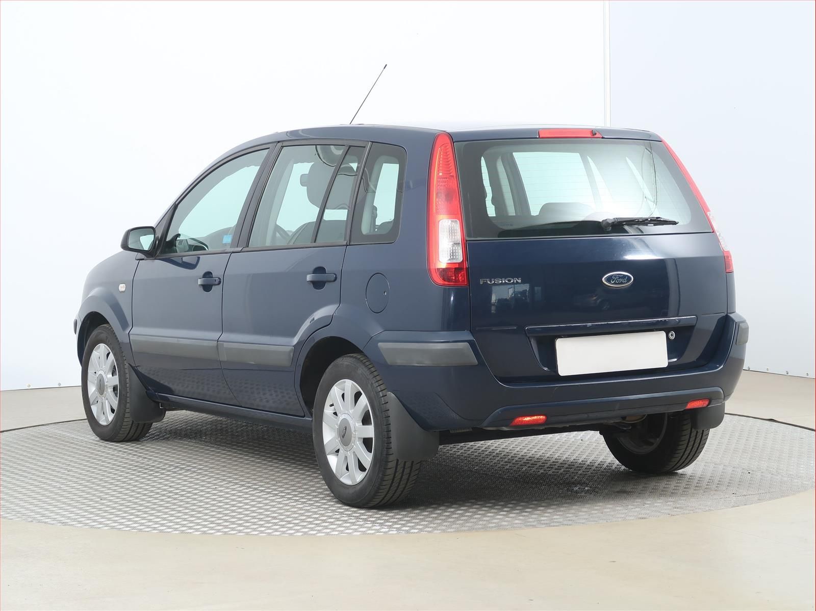 Ford Fusion, 1.4, ČR,1.maj, po STK - fotka 4