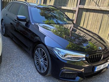 BMW 530D XDRA TOUR G31 M-Paket