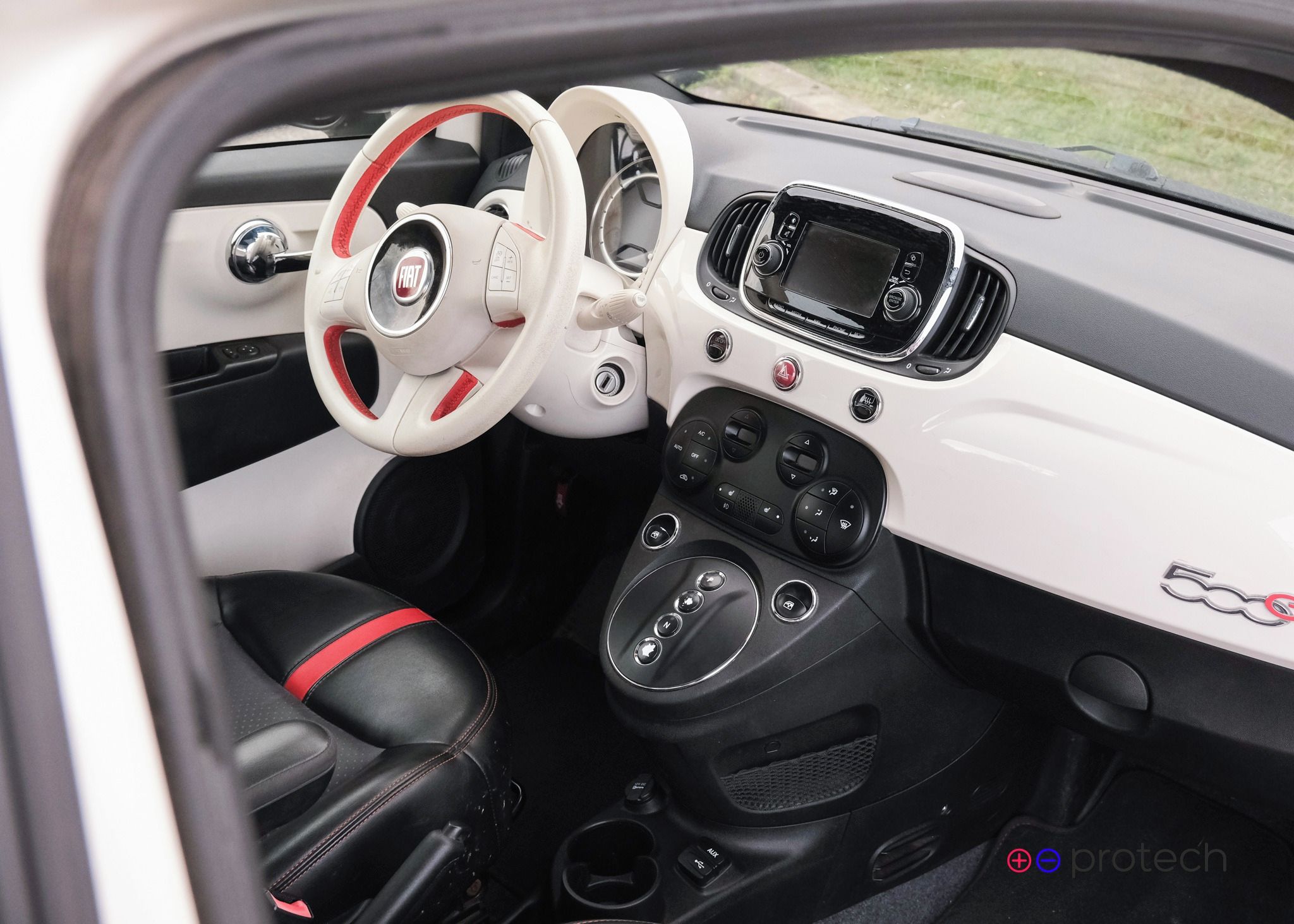 Fiat 500E, Sport el. střecha - fotka 4