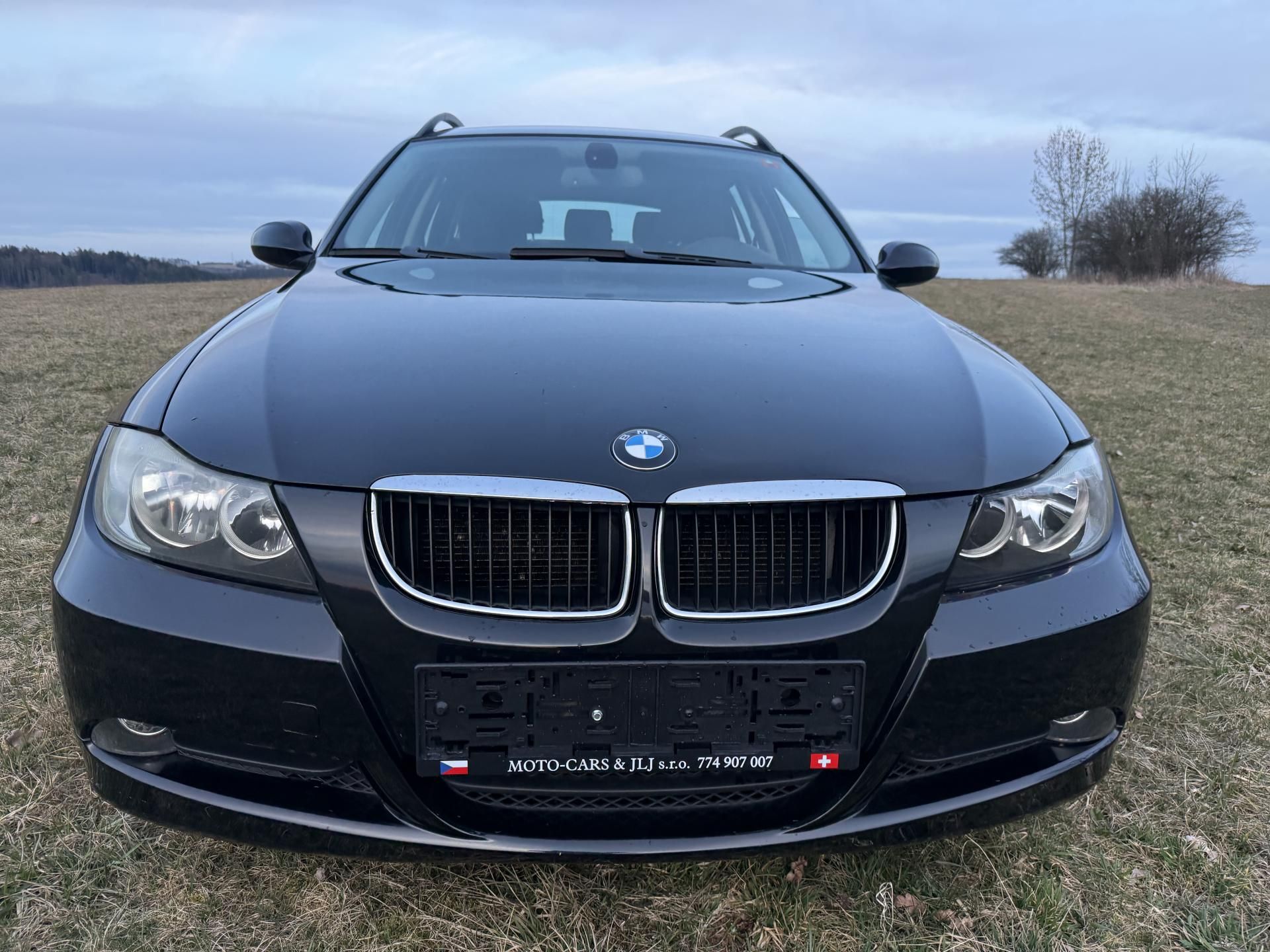 BMW Řada 3, 2.0 110 kw - fotka 2