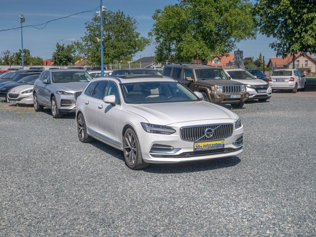 Volvo V90, 2.0D 110KW mat – INSCRIPTION - fotka 3
