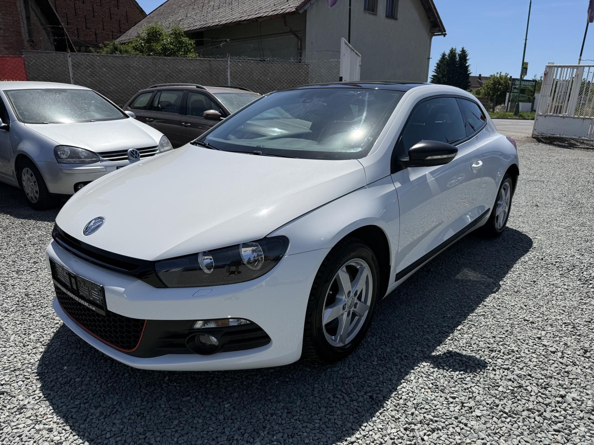 Volkswagen Scirocco, 2.0 TDI DSG SPORT 125KW - fotka 3