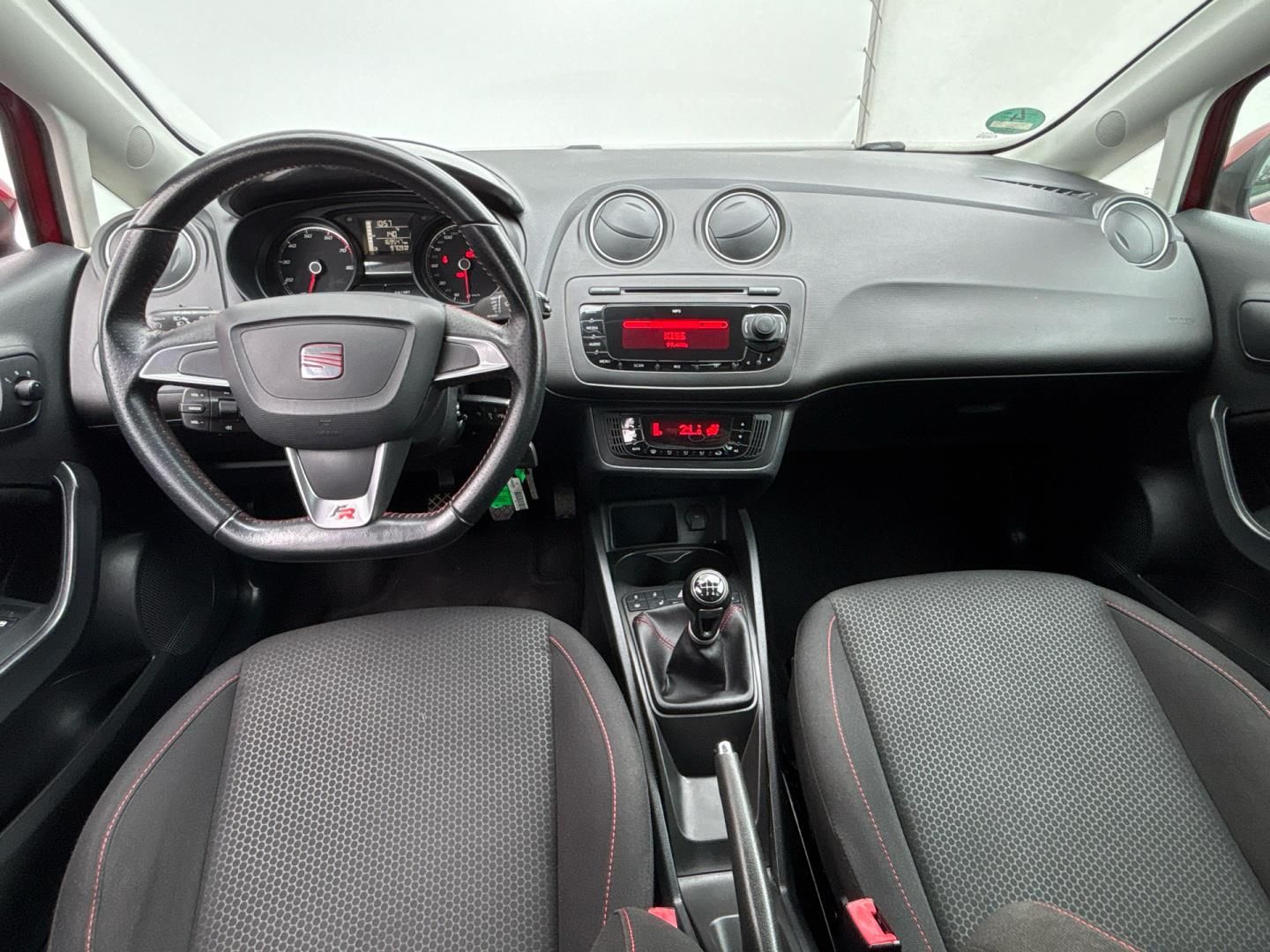 Seat Ibiza, 1.2 TSI / 77 kW  FR - fotka 5