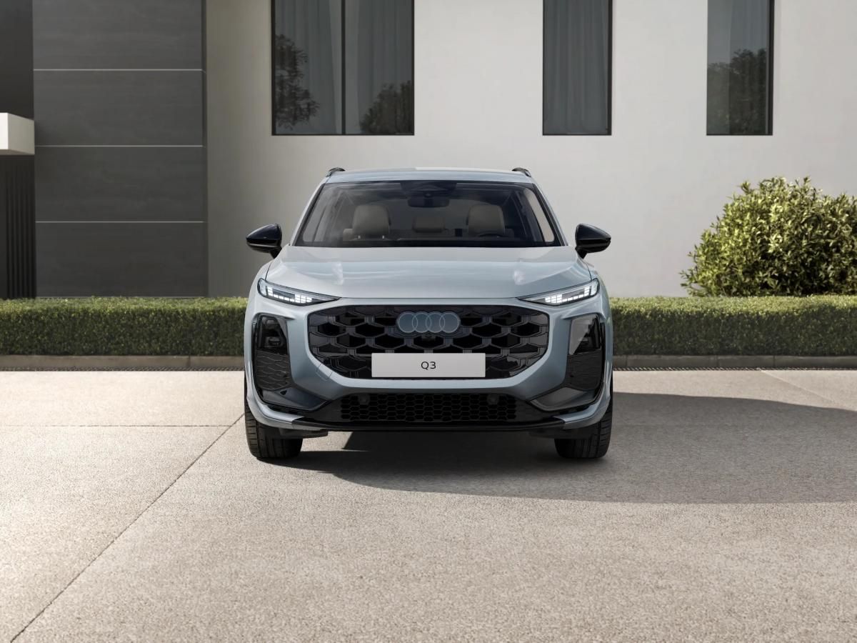 Audi Q3, S line pakety Tech Plus + Grav - fotka 3