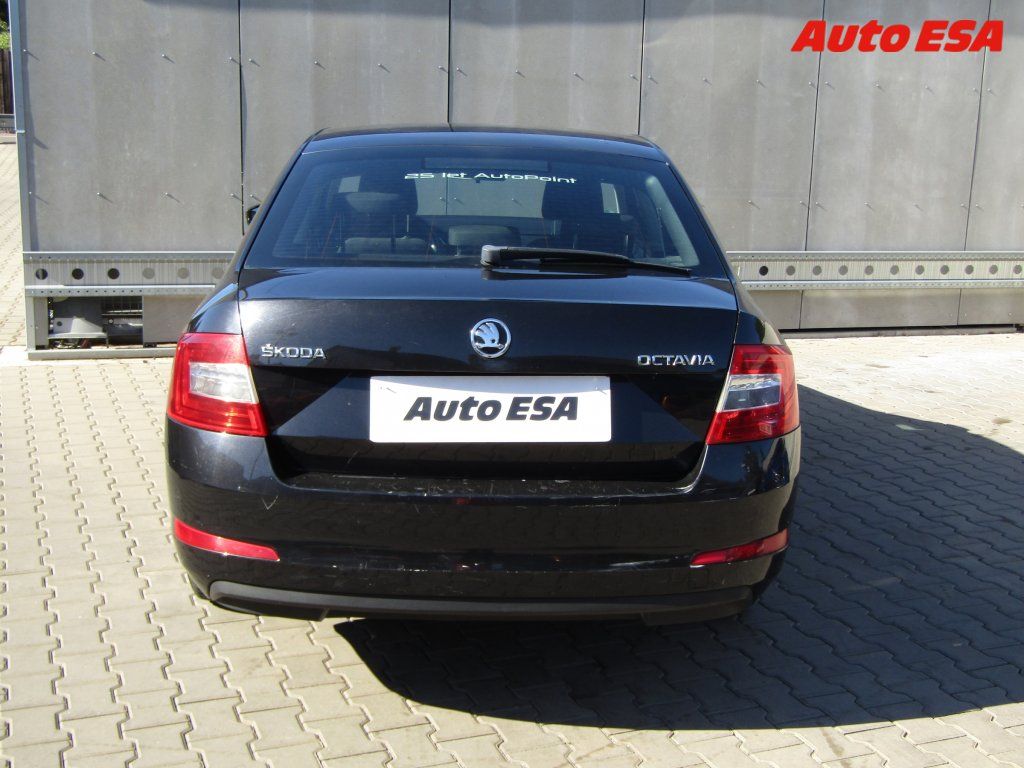 Škoda Octavia, 1.2 TSi,ČR,STK2/28 - fotka 5