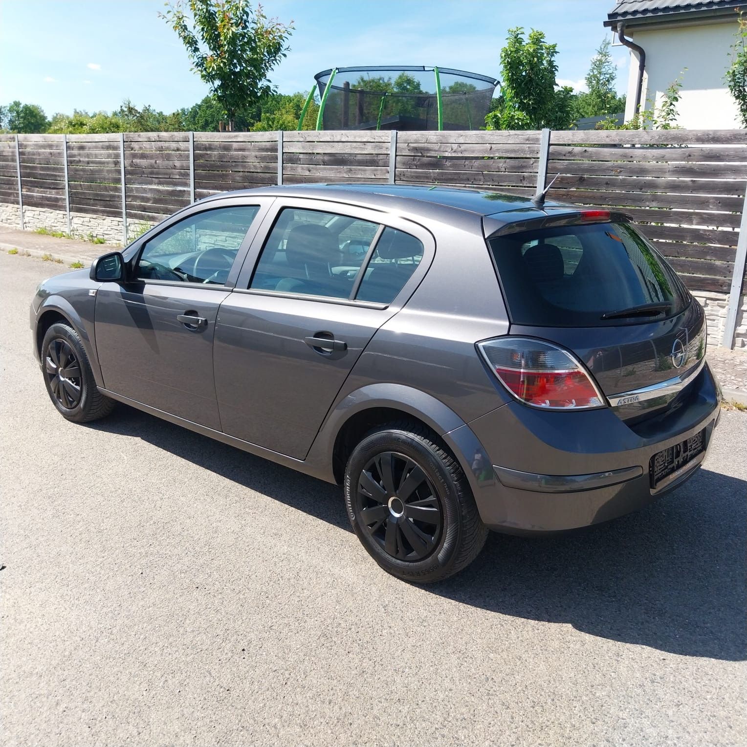 Opel Astra, 1,4 / 66 kW klima serviska - fotka 6