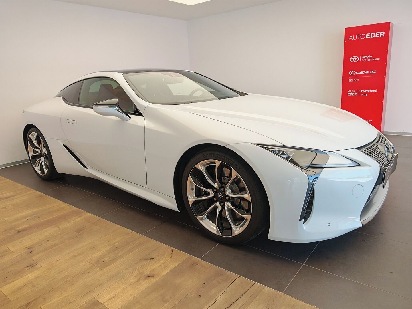Lexus LC 500, LC 500 Sport+ - fotka 3