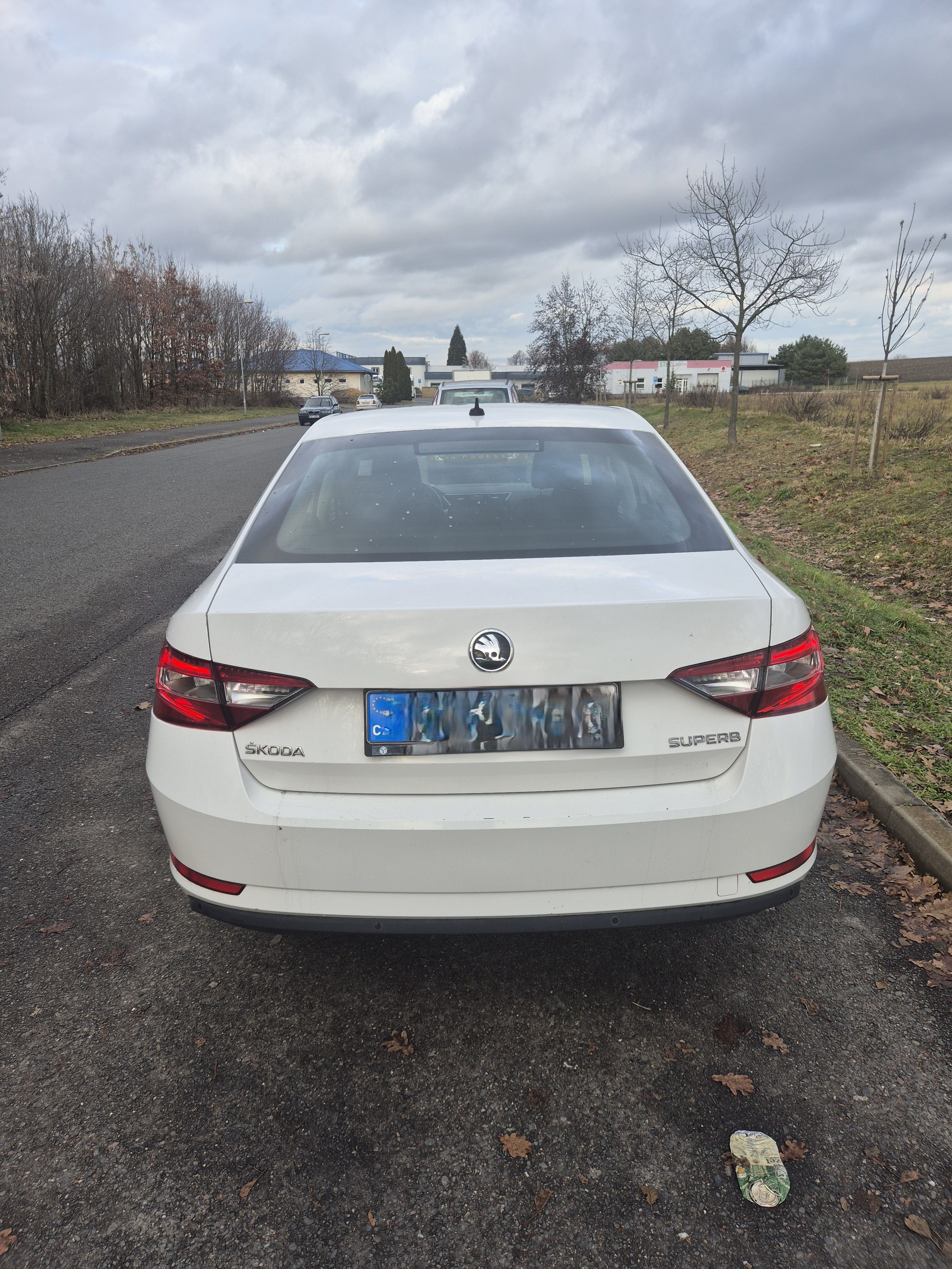 Škoda Superb, pravid.servis,novaSTK,1řidič - fotka 5