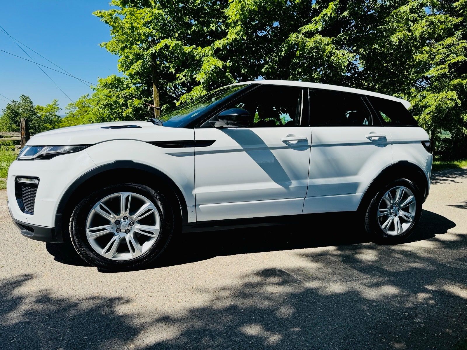 Land Rover Range Rover Evoque, 2.0td4,132Kw,4x4 - fotka 5