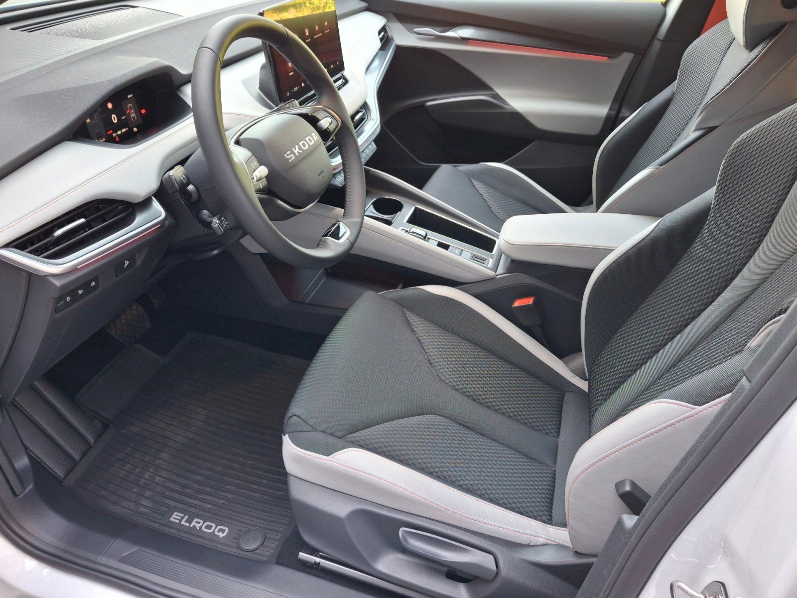Škoda Elroq, Premium Lodge 50 125kW - fotka 6