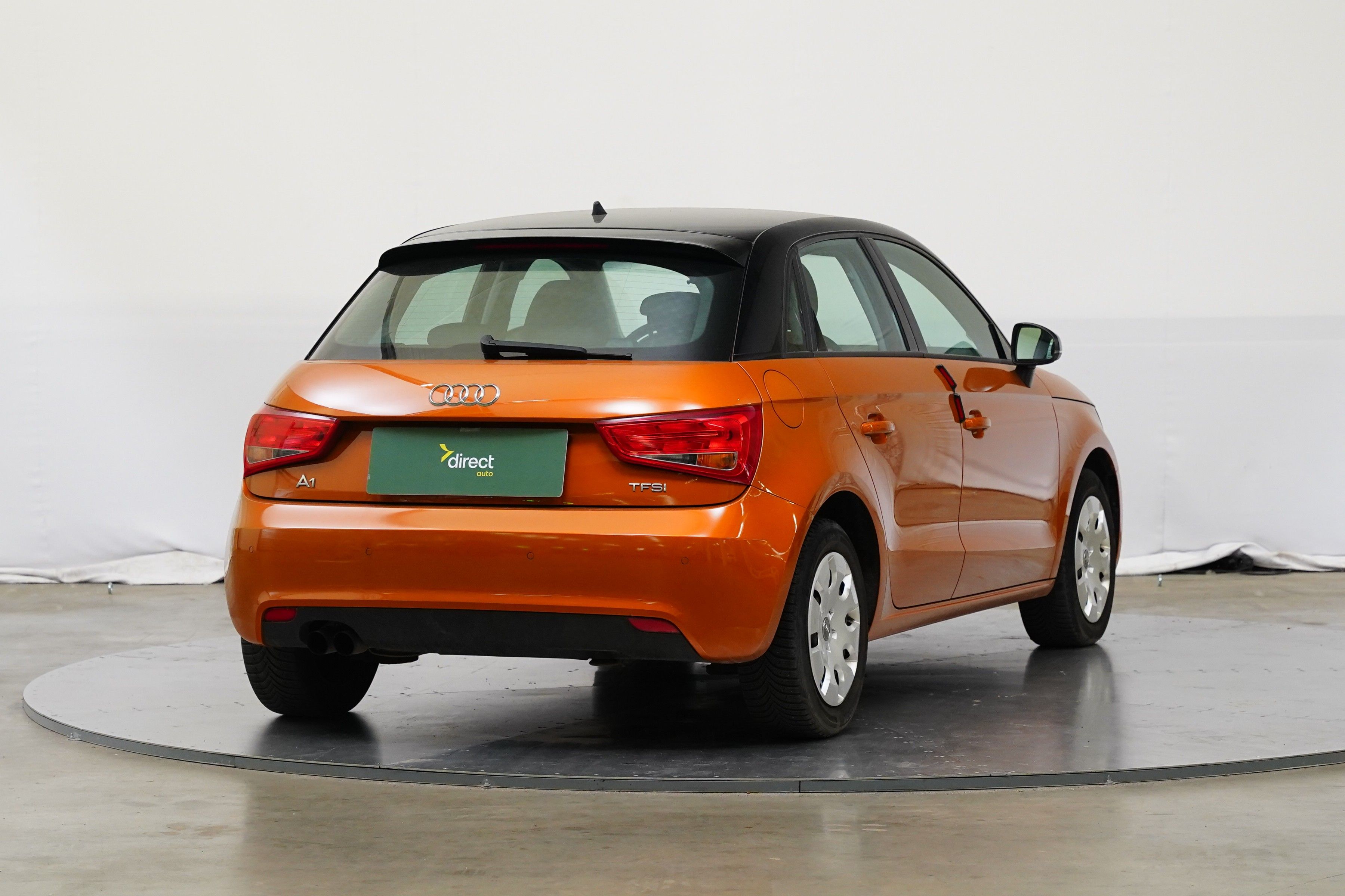 Audi A1, 1.4 TFSI 90 kW Attraction - fotka 3