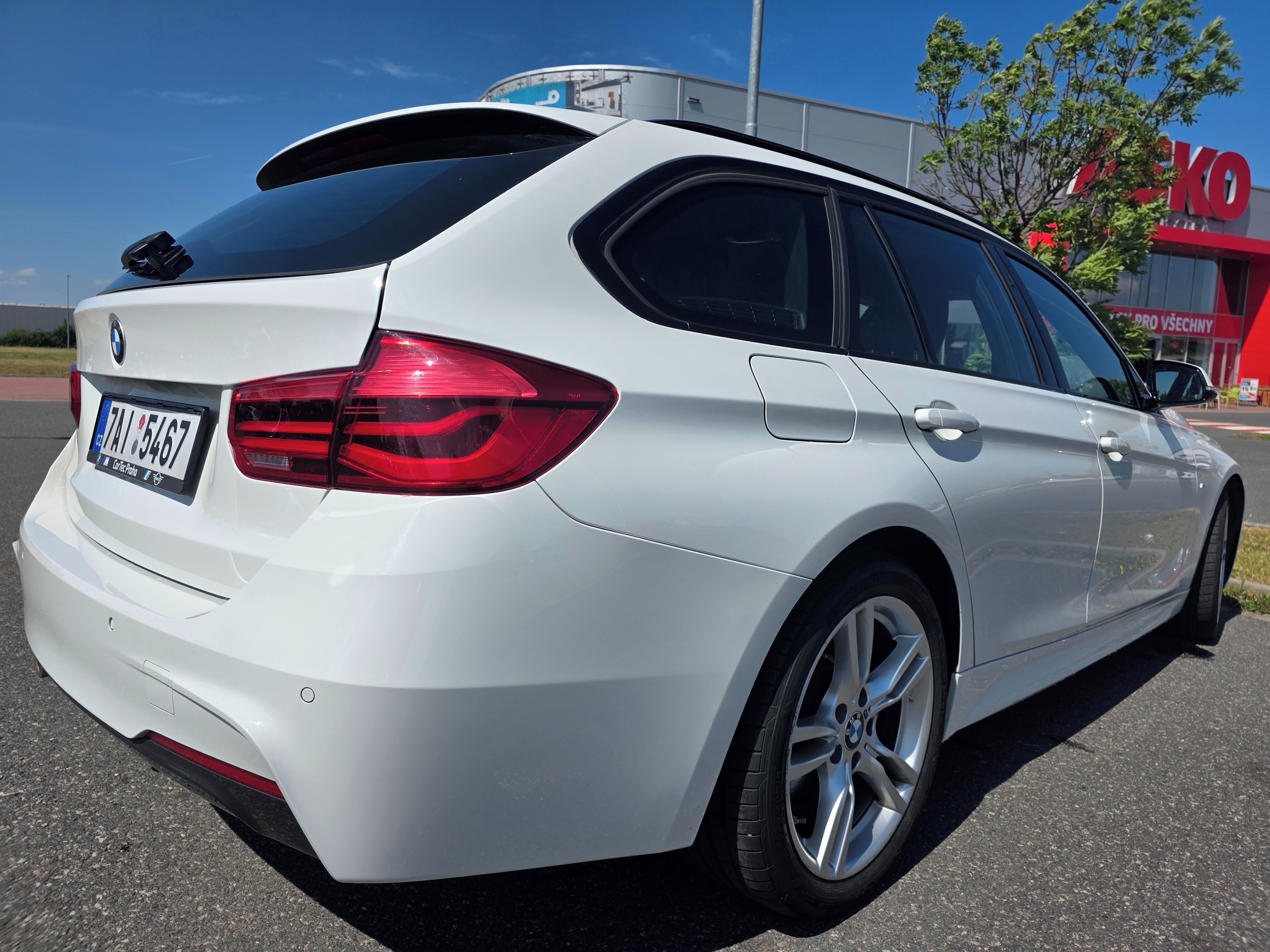 BMW Řada 3, 320 xDrive M paket - fotka 5