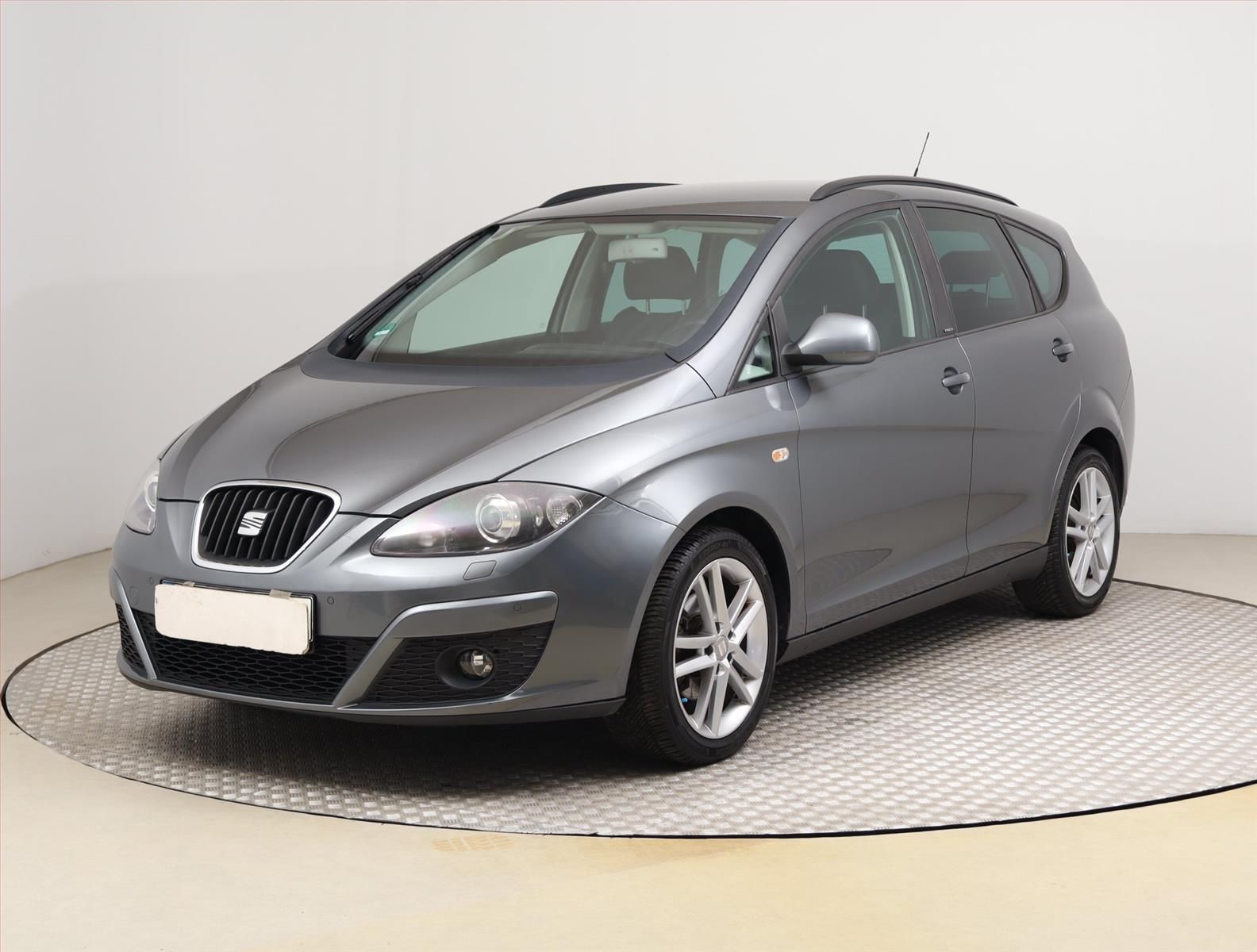 Seat Altea, 1.2 TSI, Serv.kniha, Xenony - fotka 2