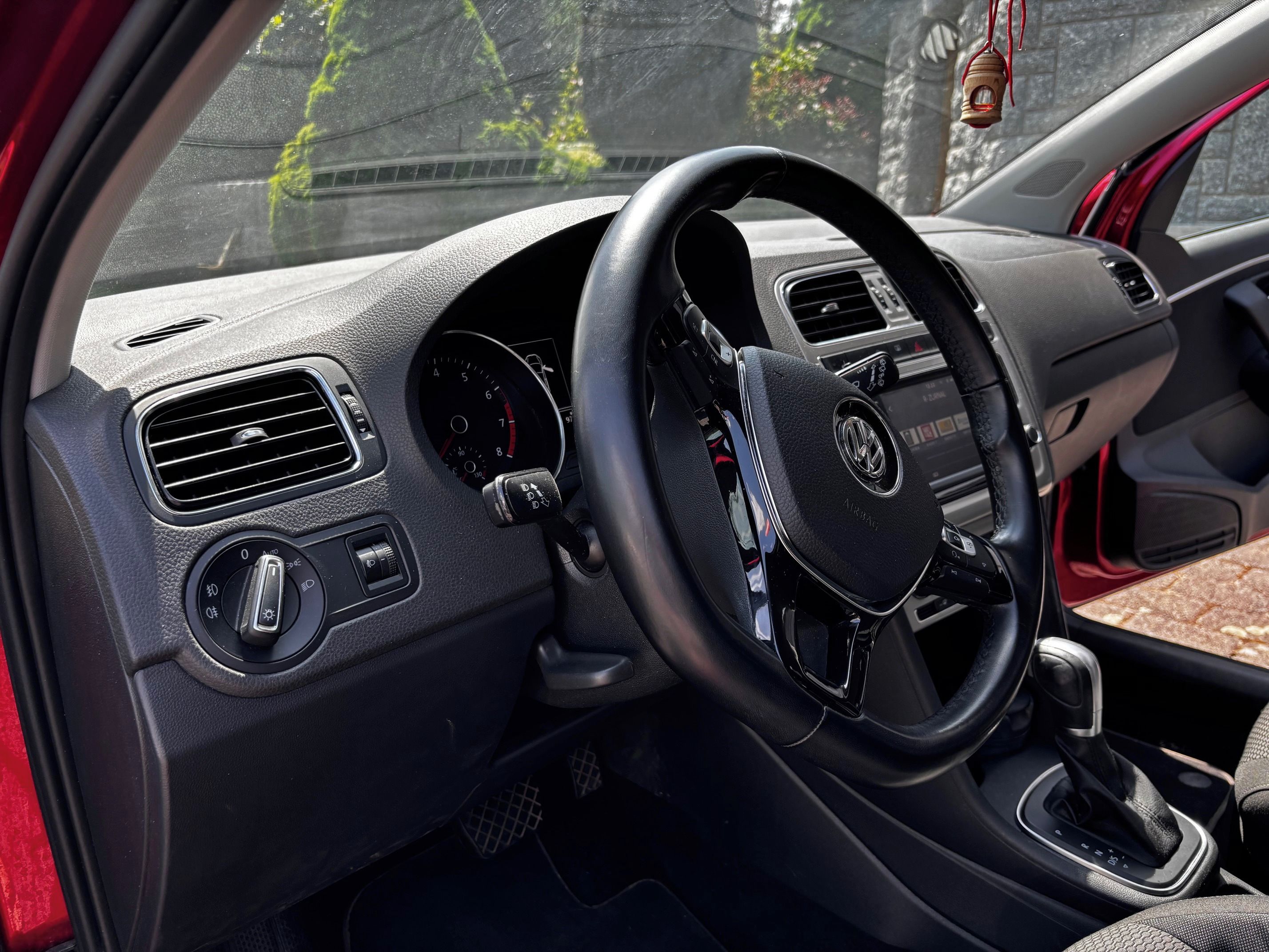 Volkswagen Polo, Highline 1.2 TSI automat 1.maj