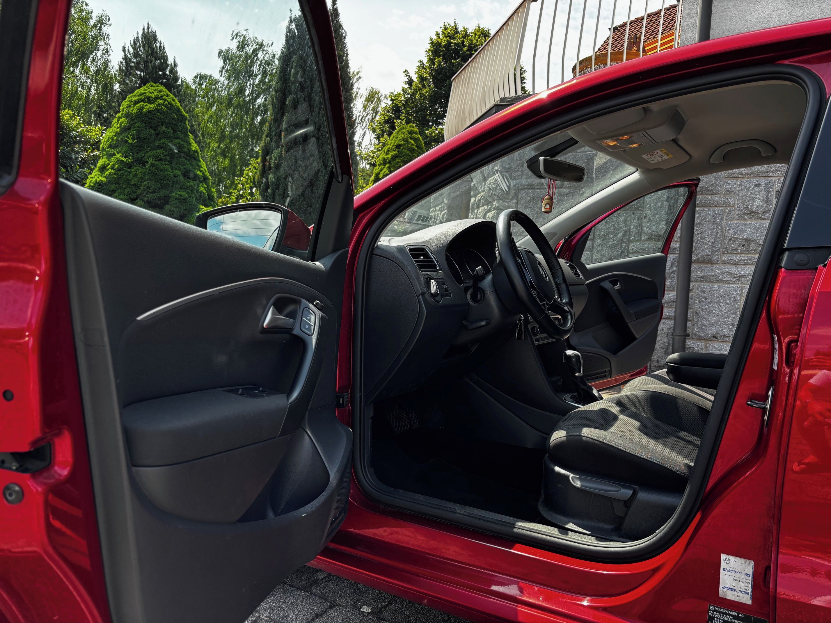 Volkswagen Polo, Highline 1.2 TSI automat 1.maj - fotka 6